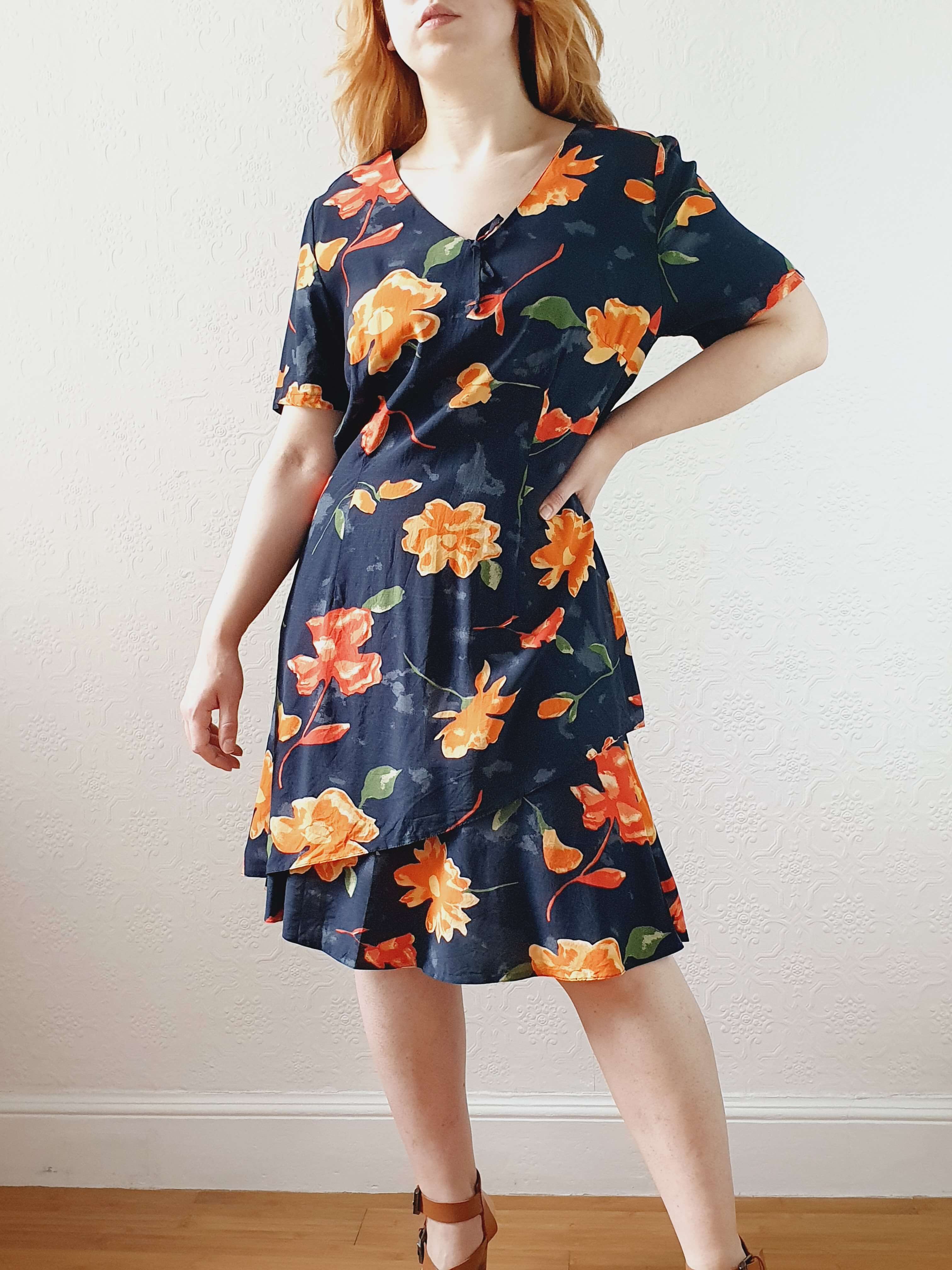 Vintage 90s Black Floral Short Sleeve Dress - M