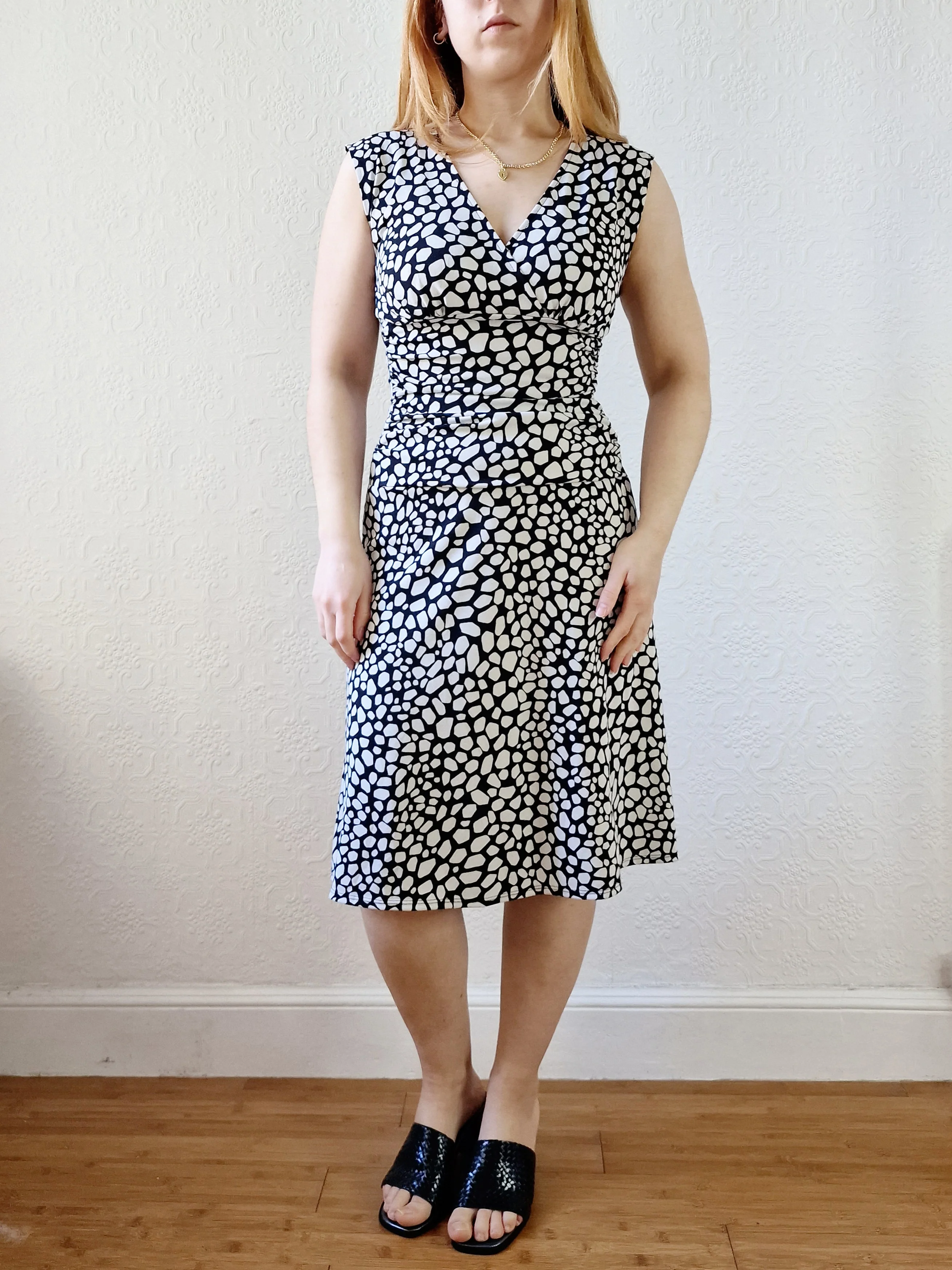 Vintage 90s Black & White Sleeveless Midi Dress - XS/S - Image 3