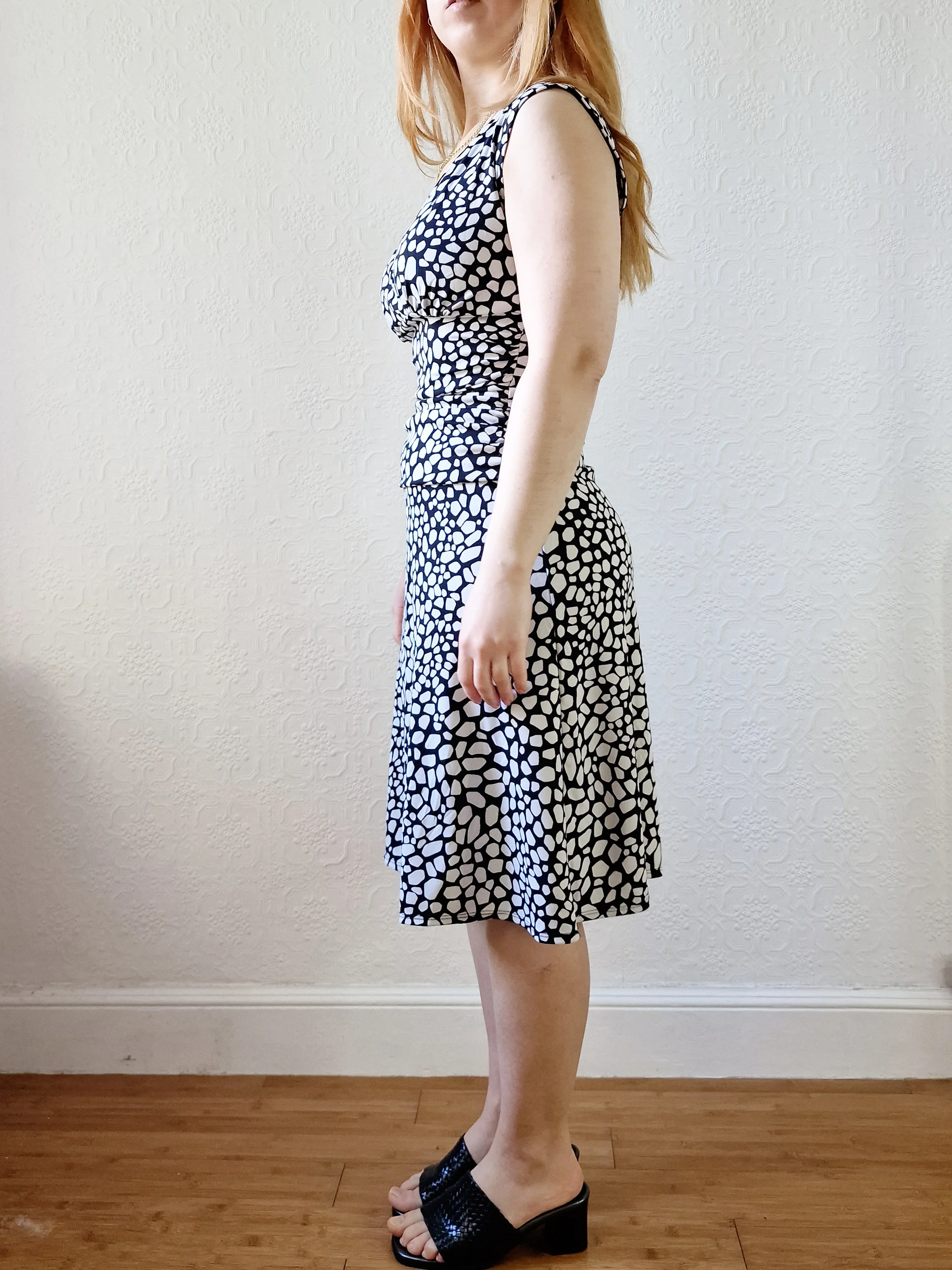 Vintage 90s Black & White Sleeveless Midi Dress - XS/S - Image 4
