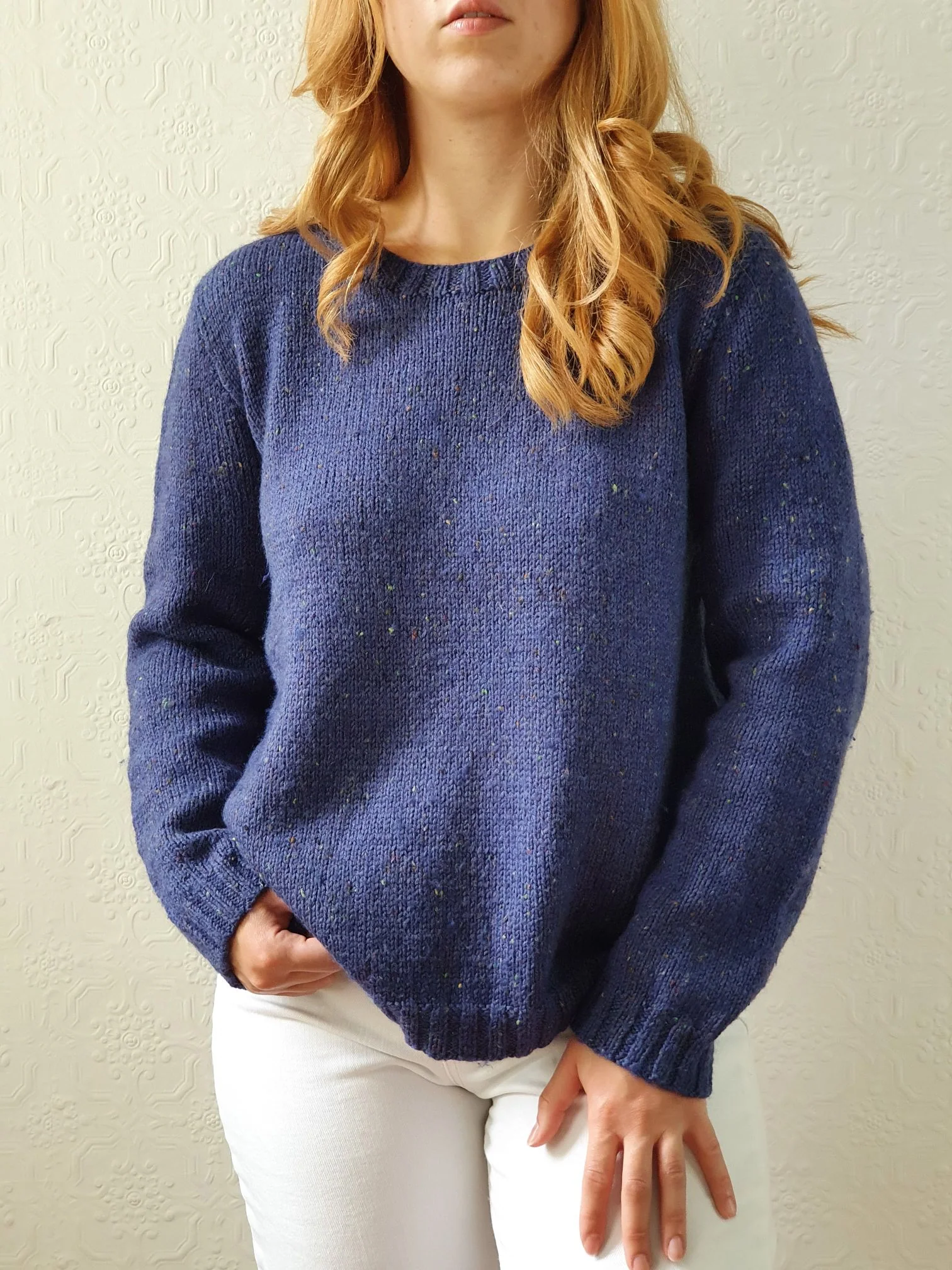 Vintage 90s Dark Blue Speckled Handknitted Wool Jumper - M