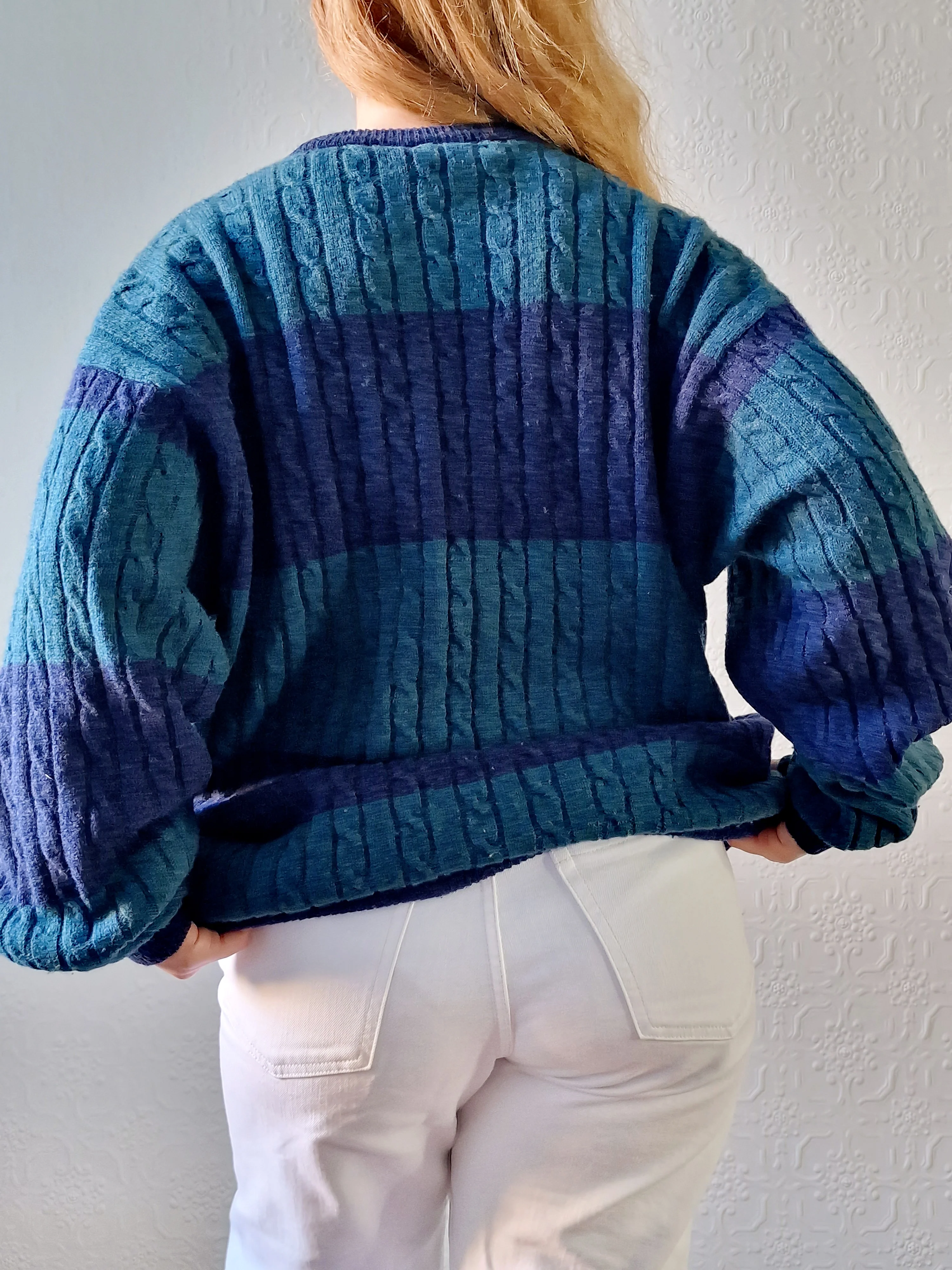 Vintage 90s Dark Green & Navy Aran Style Cable Knit Jumper with Crew Neck - XL - Image 4