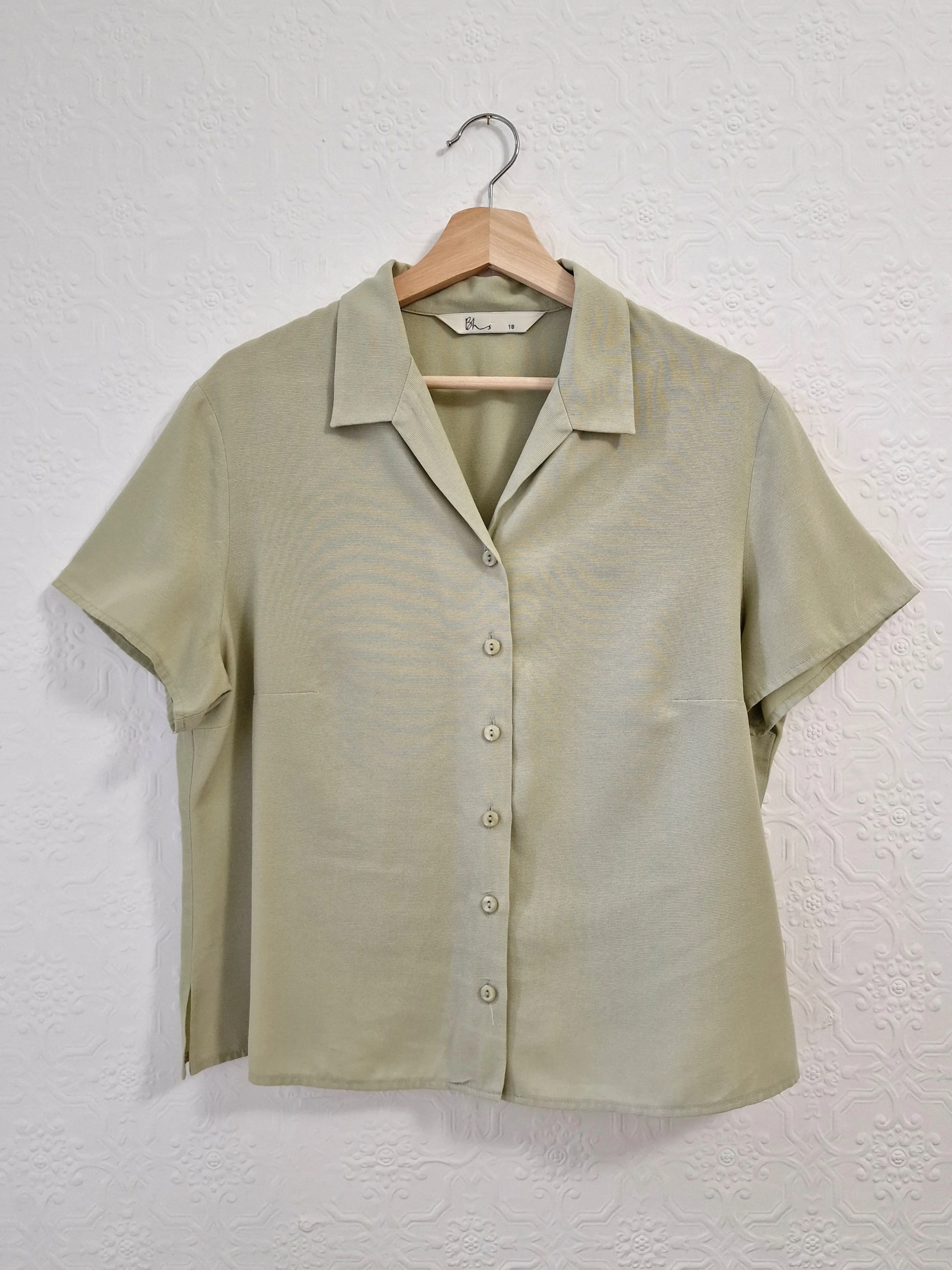 Vintage 90s Light Khaki Green Button Down Half Sleeve Blouse - M/L - Image 7