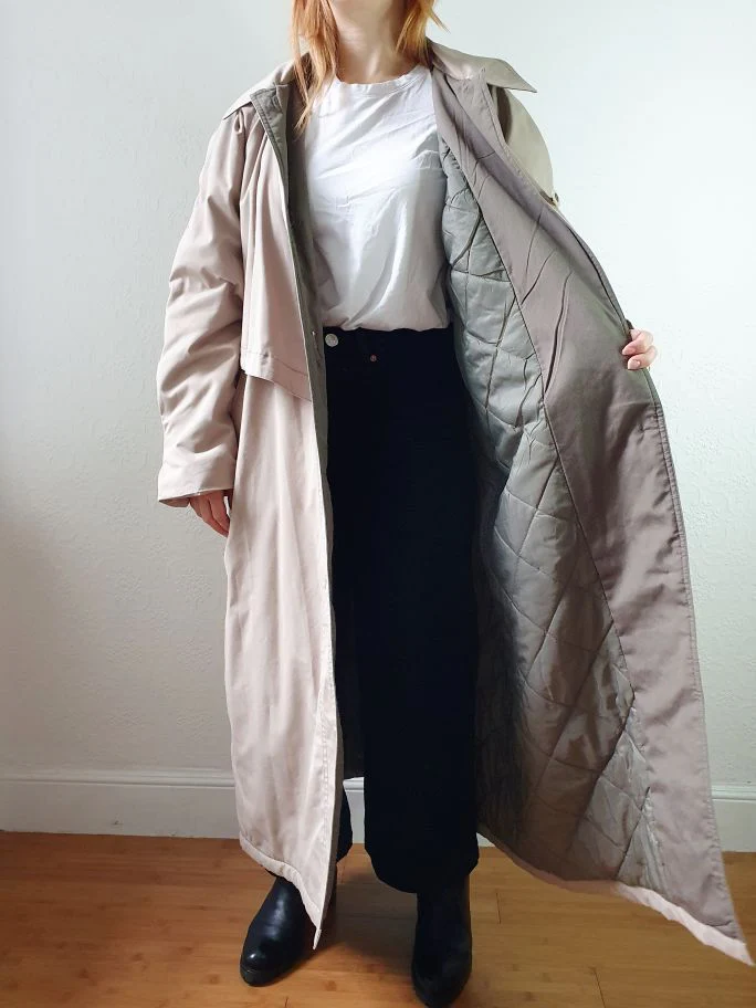 Vintage 90s Long Puffer Beige Jacket with Detachable Hood - M/L - Image 2