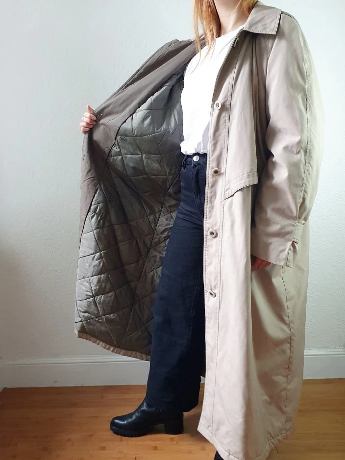 Vintage 90s Long Puffer Beige Jacket with Detachable Hood - M/L - Image 3