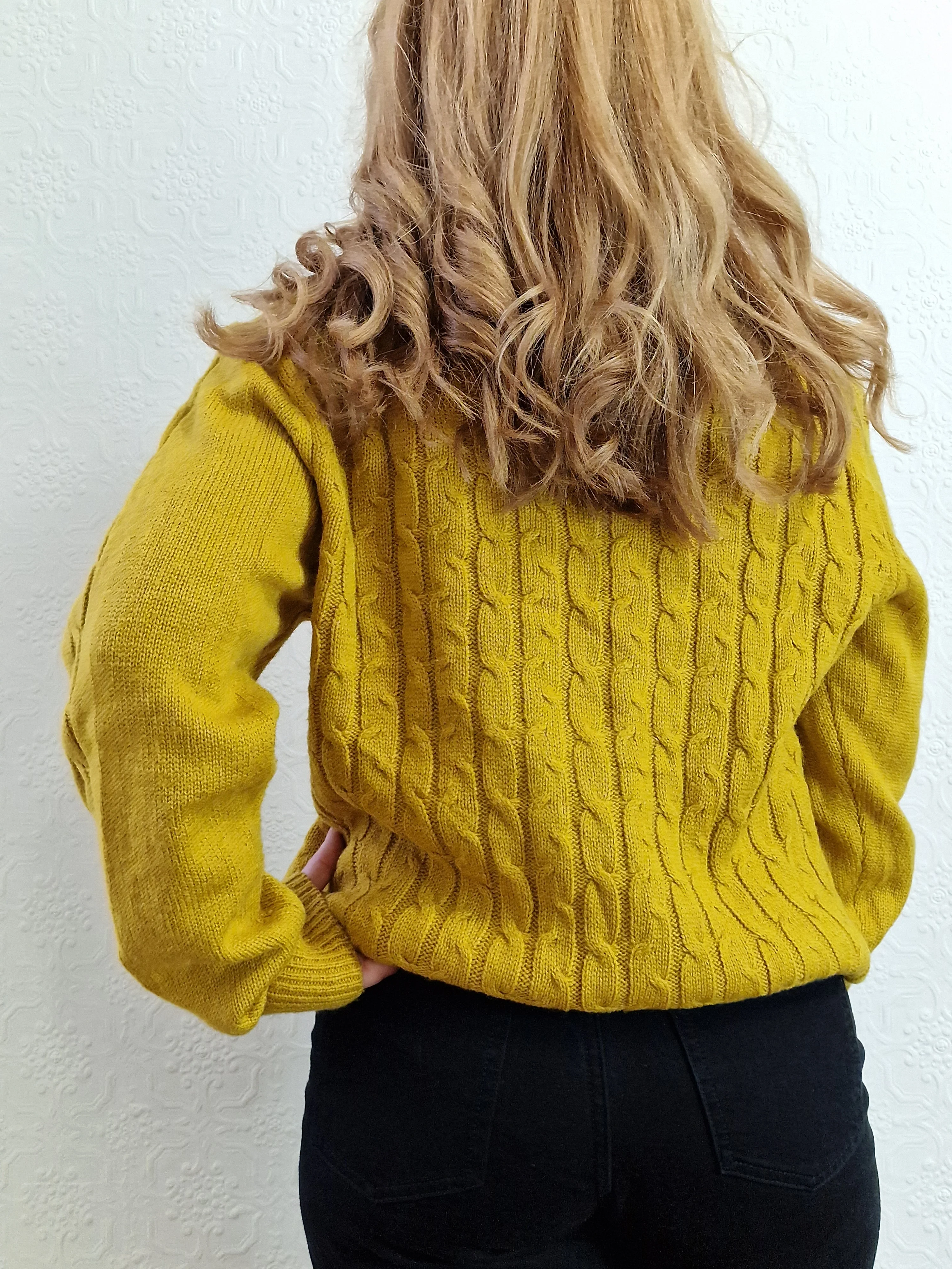 Vintage 90s Mustard Aran Style Cable Knit Jumper with Crew Neck - M/L - Image 3