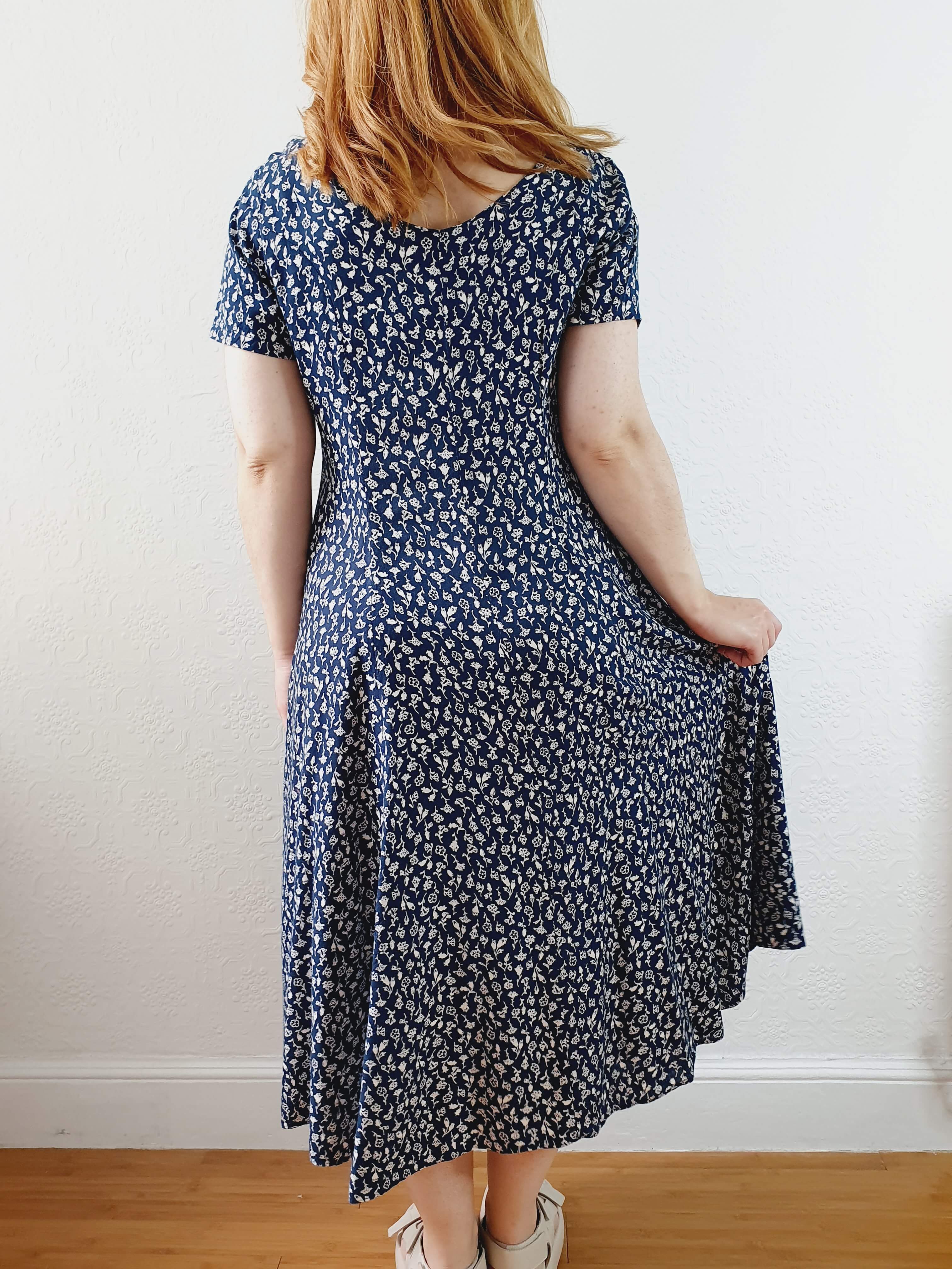 Vintage 90s Navy Ditsy Floral Short Sleeve Dress - S/M - Image 6