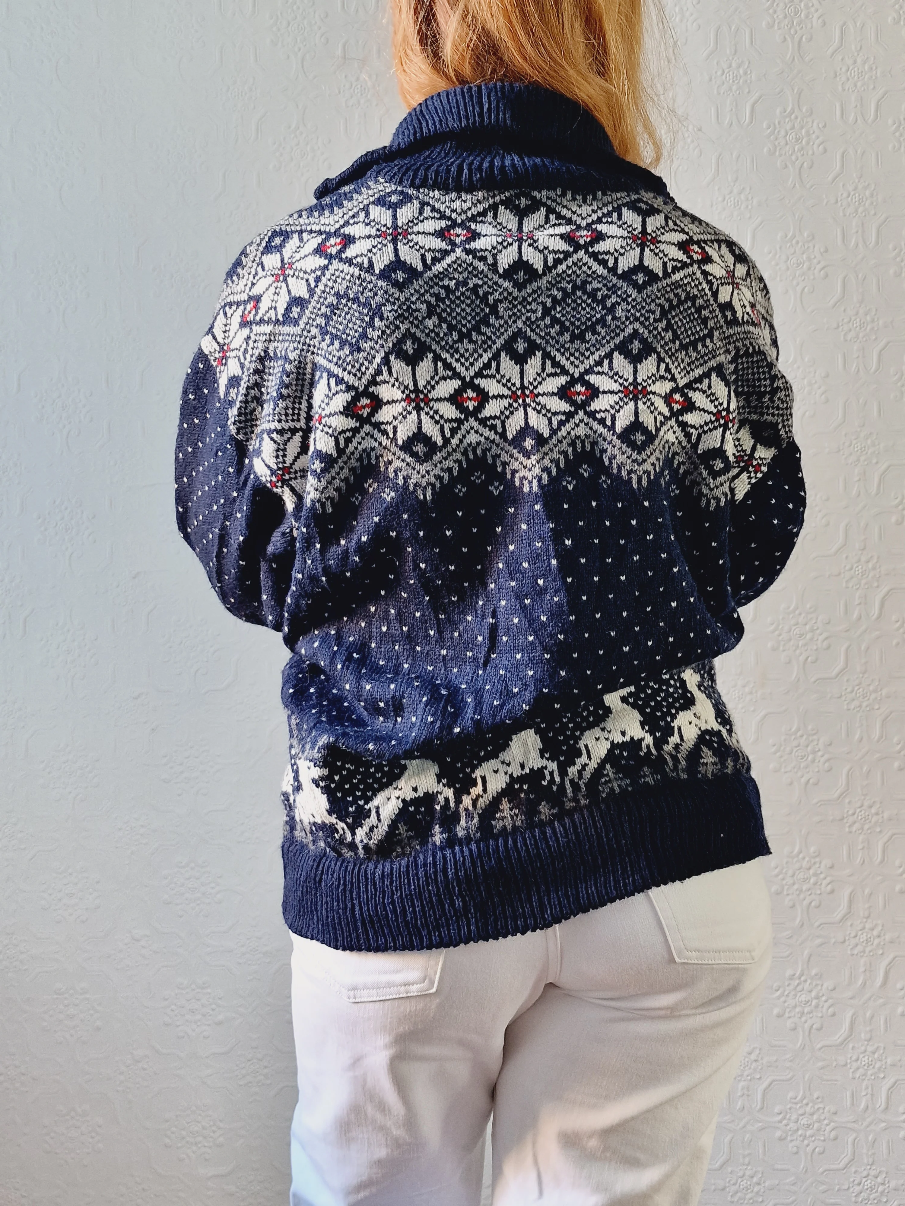 Vintage 90s Navy Norwegian Style Jumper with Half Zip - M/L - Image 8