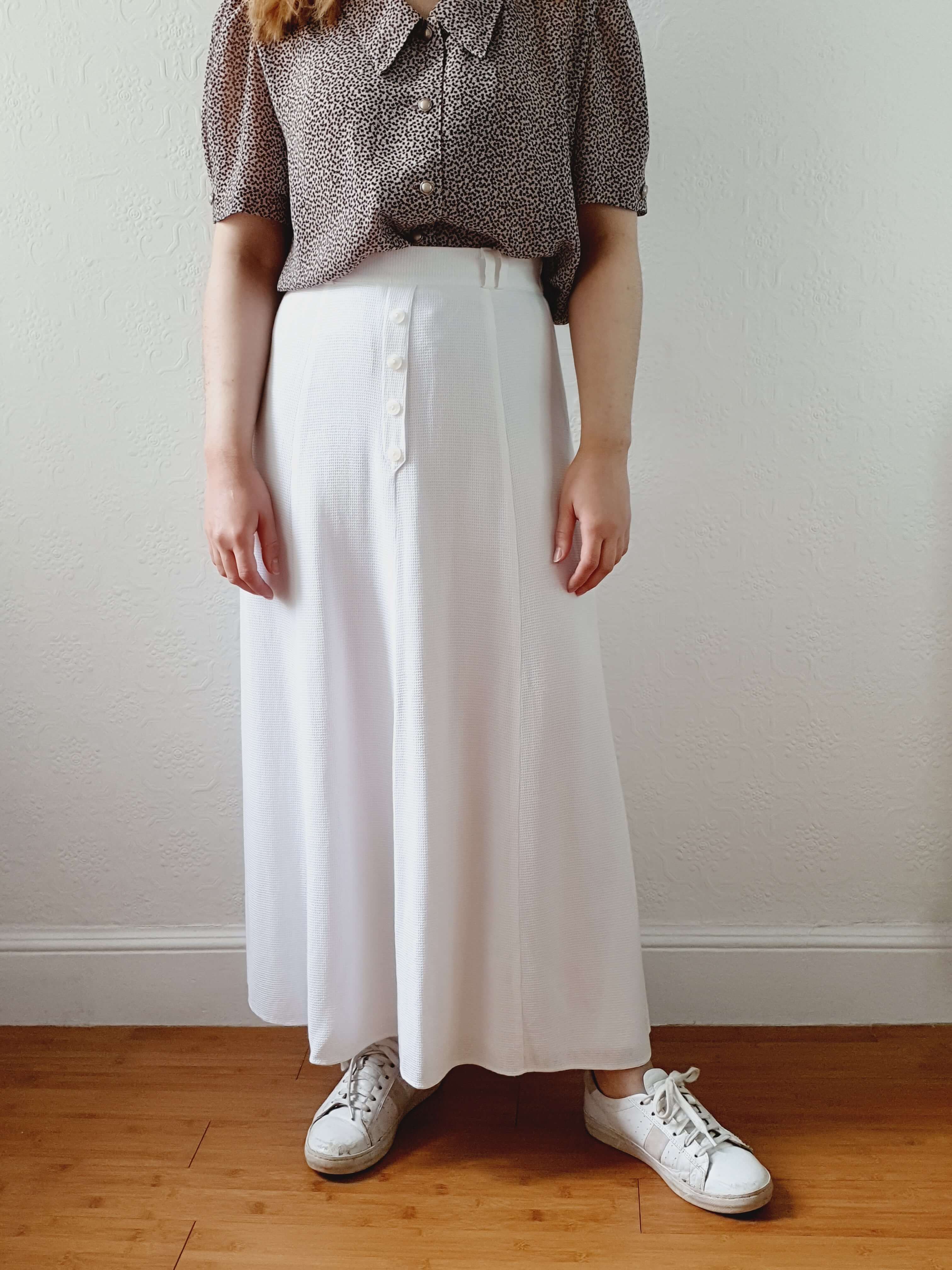 Vintage 90s White A-line Tennis Style Skirt - S/M