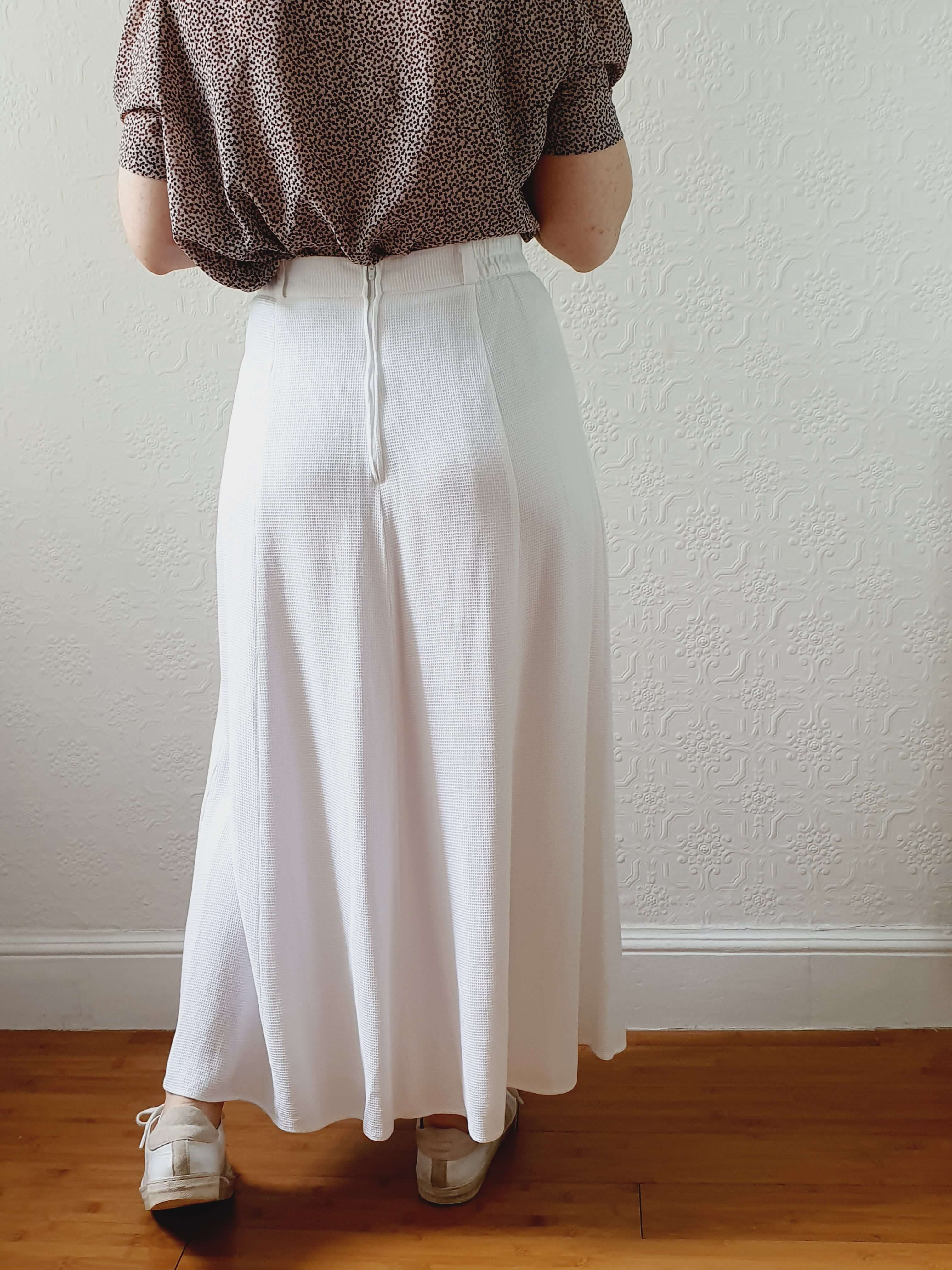 Vintage 90s White A-line Tennis Style Skirt - S/M - Image 13
