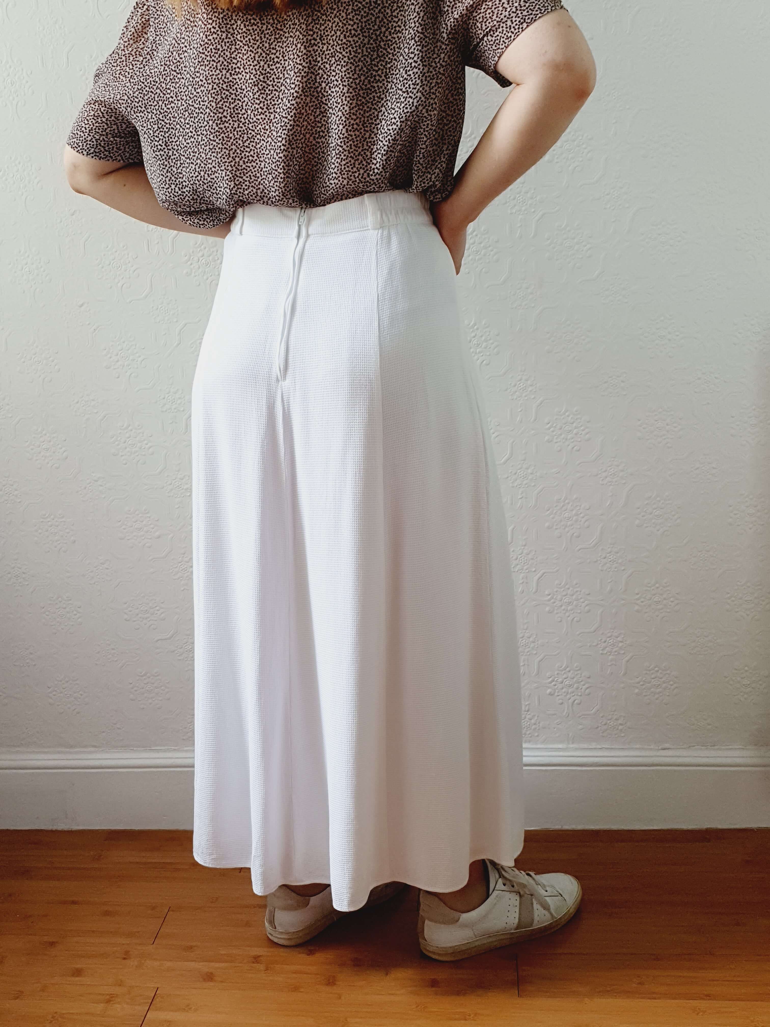 Vintage 90s White A-line Tennis Style Skirt - S/M - Image 14