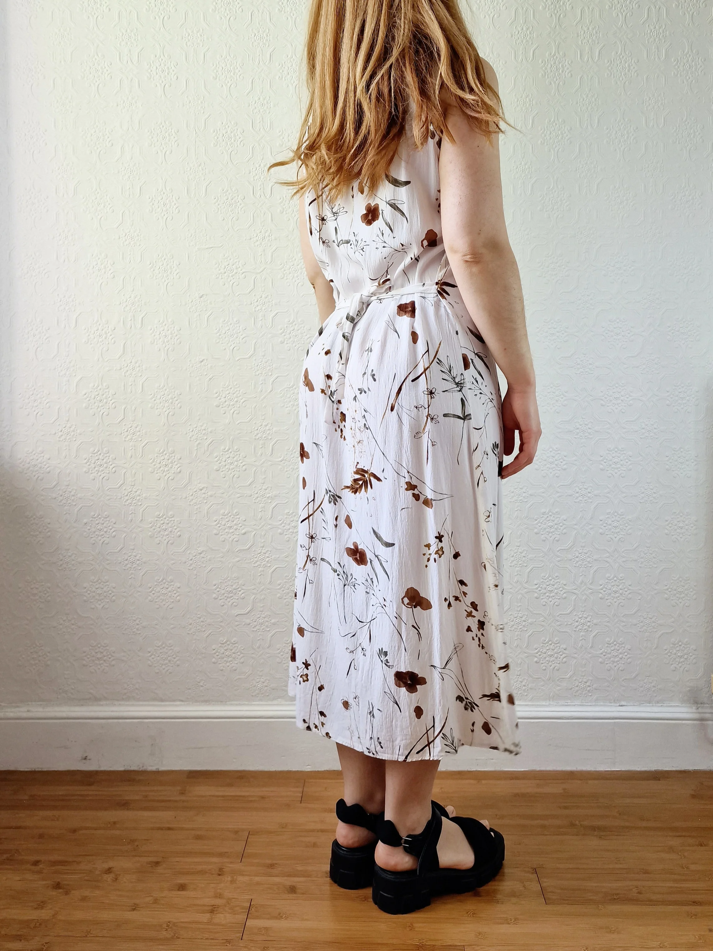 Vintage 90s White Floral Sleeveless Midi Dress - S/M - Image 2