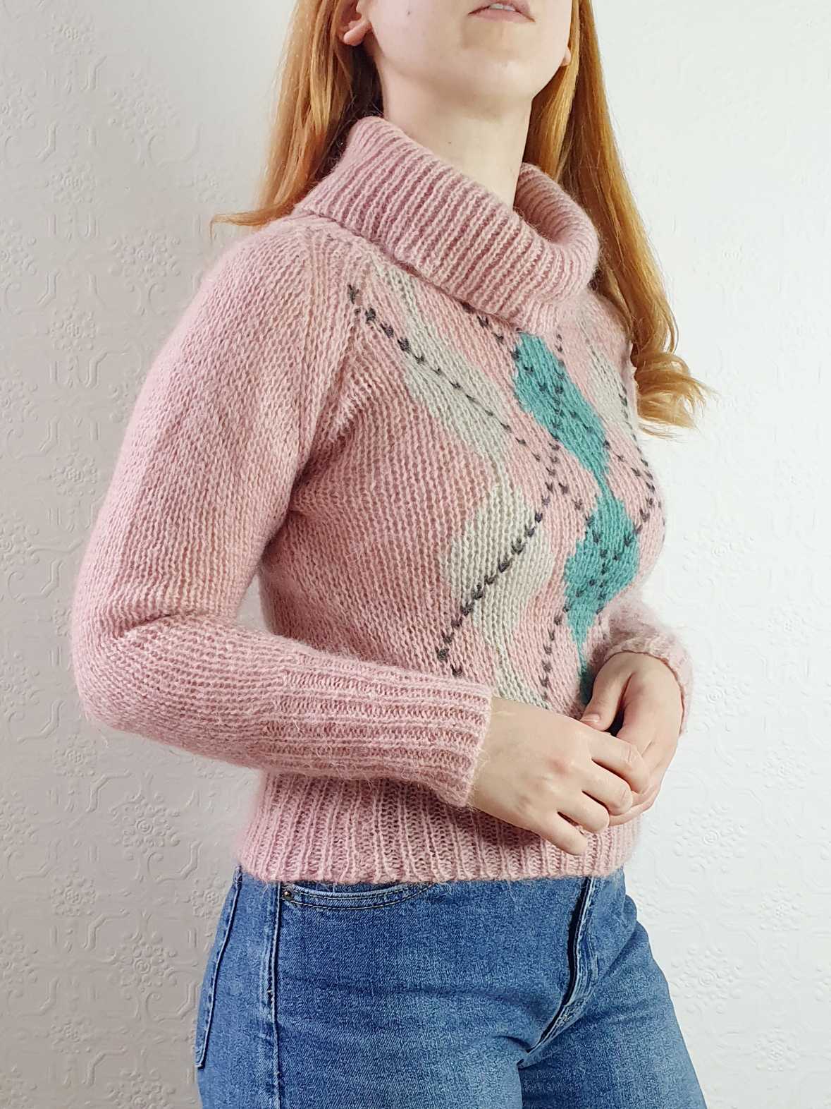 Vintage Argyle Pattern Cowl Neck Pink Mohair Jumper - XS/S - Image 6