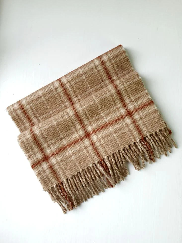 Vintage Beige Check Lambswool Scarf - Image 3