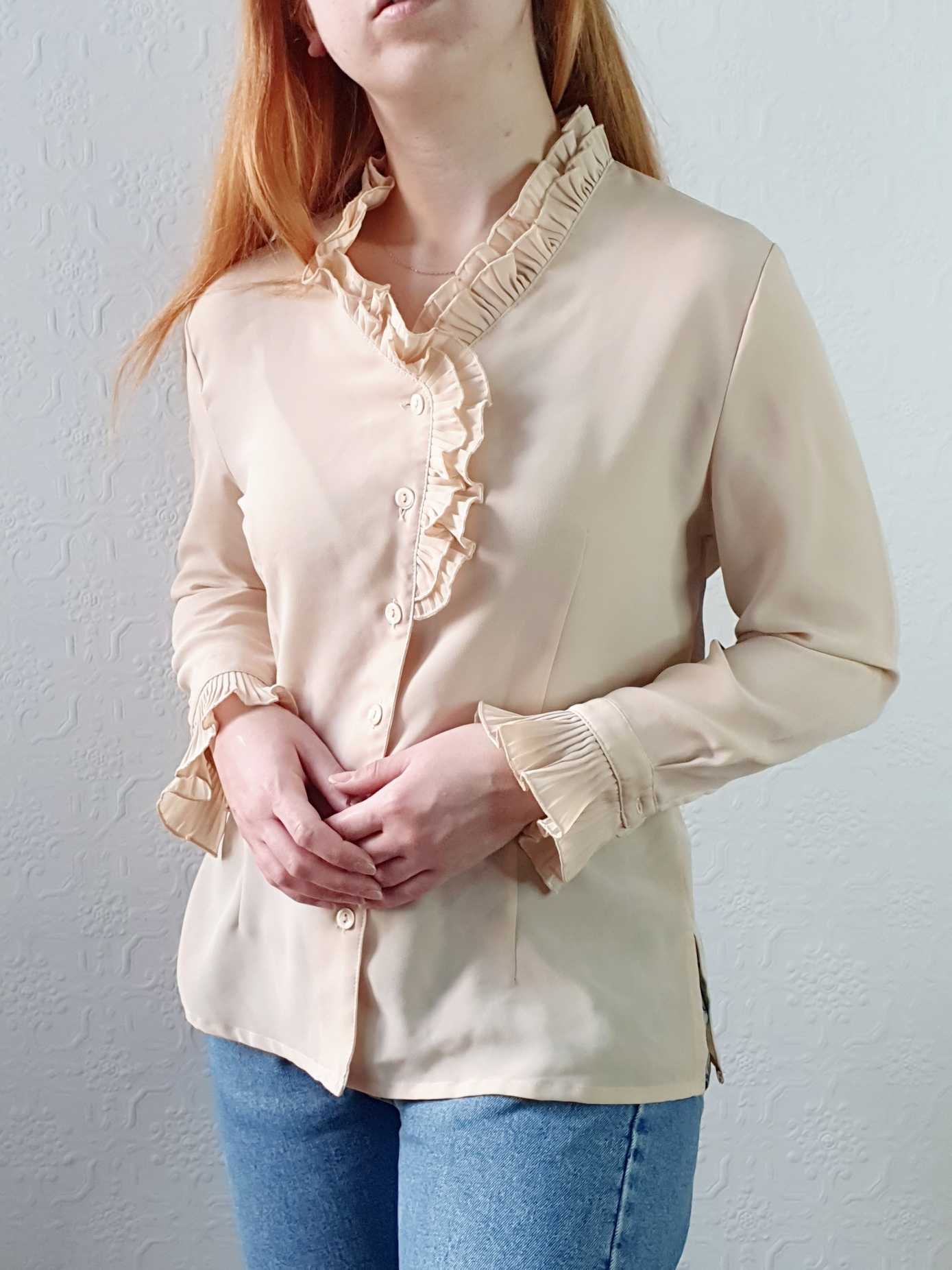 Vintage Beige Ruffle Collar Blouse - XS/S - Image 7