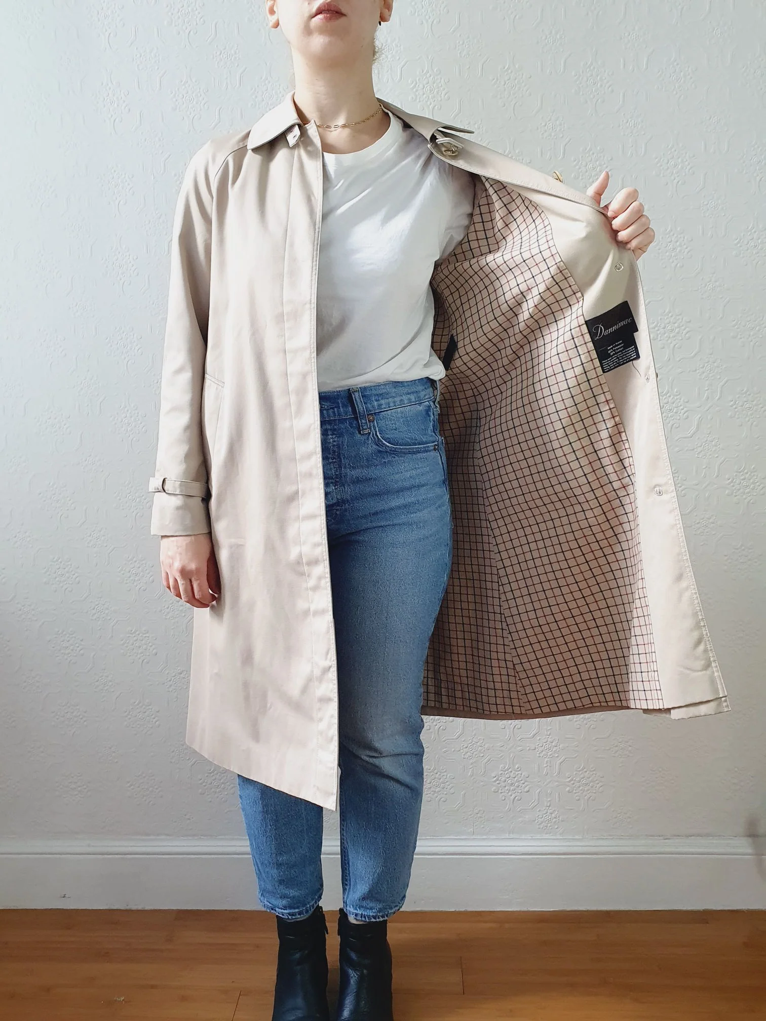 Vintage Beige Single Breasted Trench Coat - XS/S - Image 14