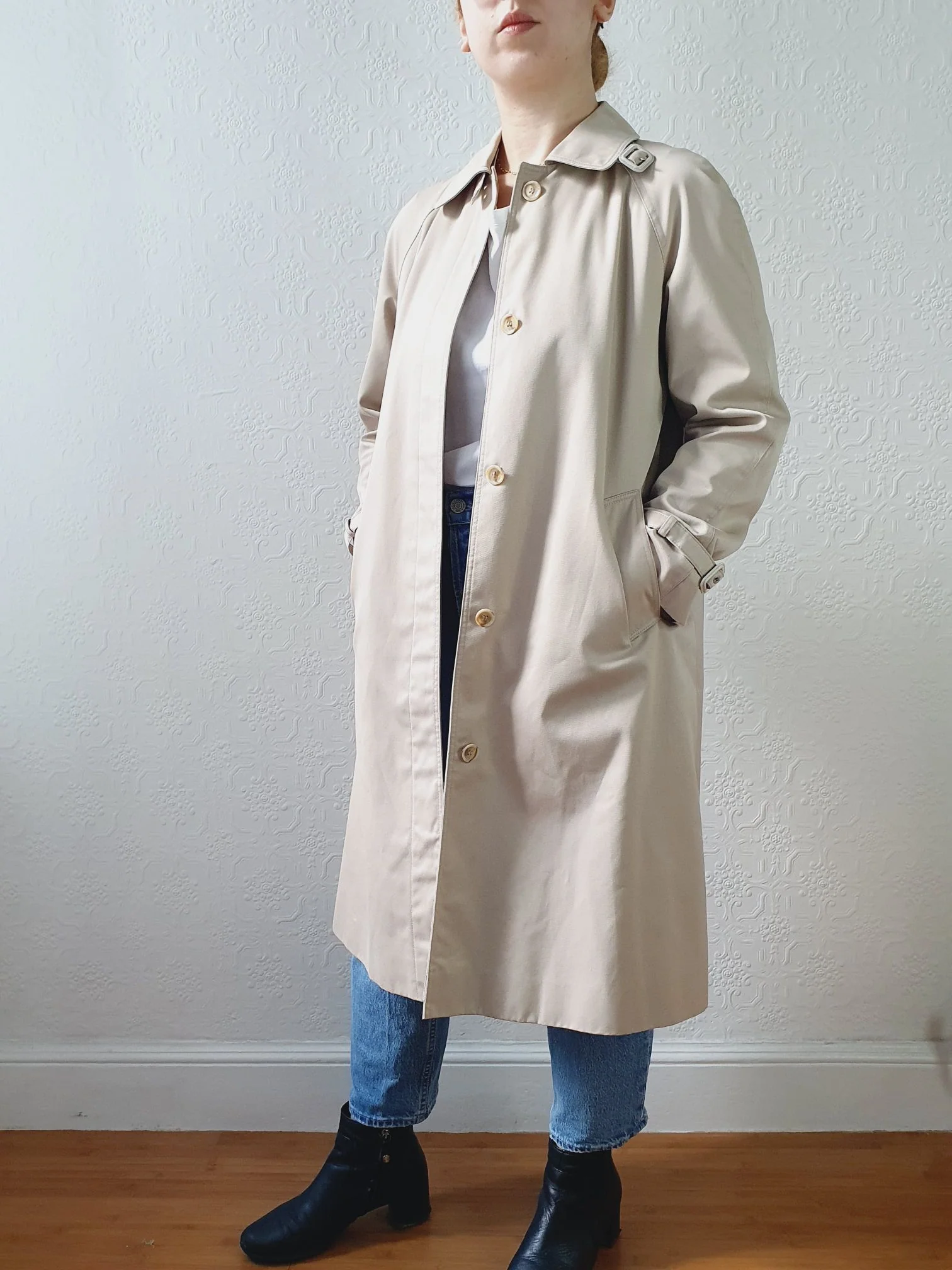 Vintage Beige Single Breasted Trench Coat - XS/S - Image 2