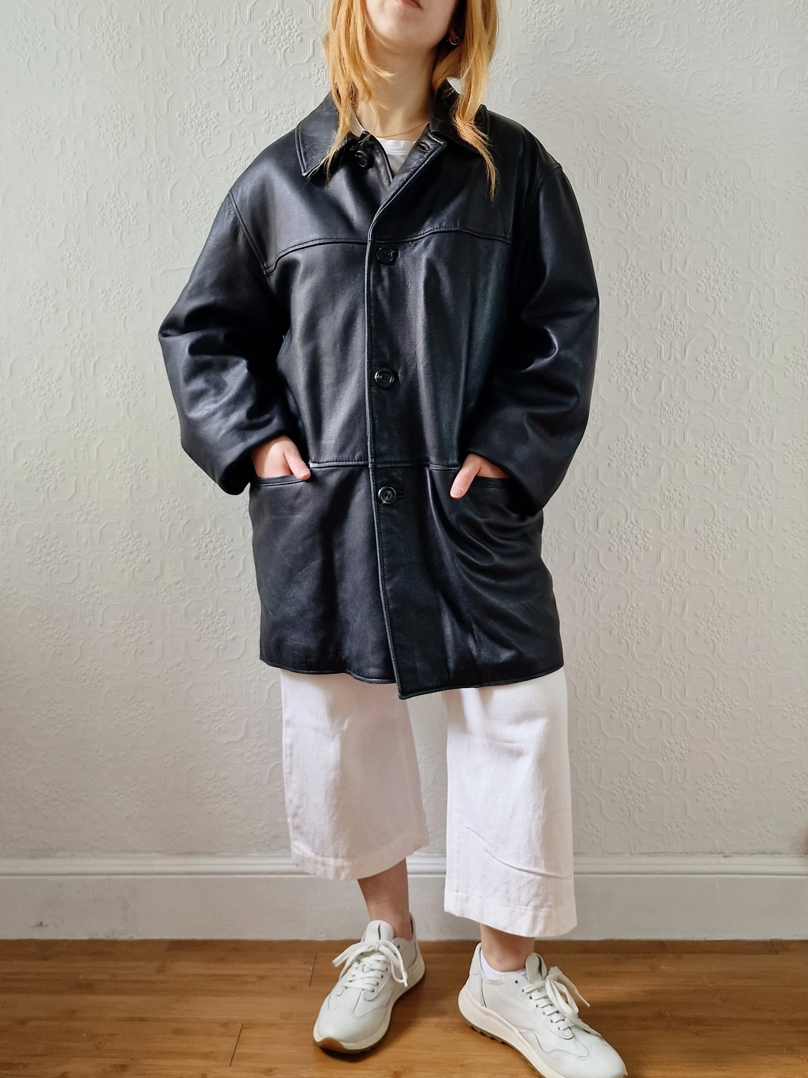Vintage Black 100% Genuine Leather Jacket with Removable Lining - L - Image 7