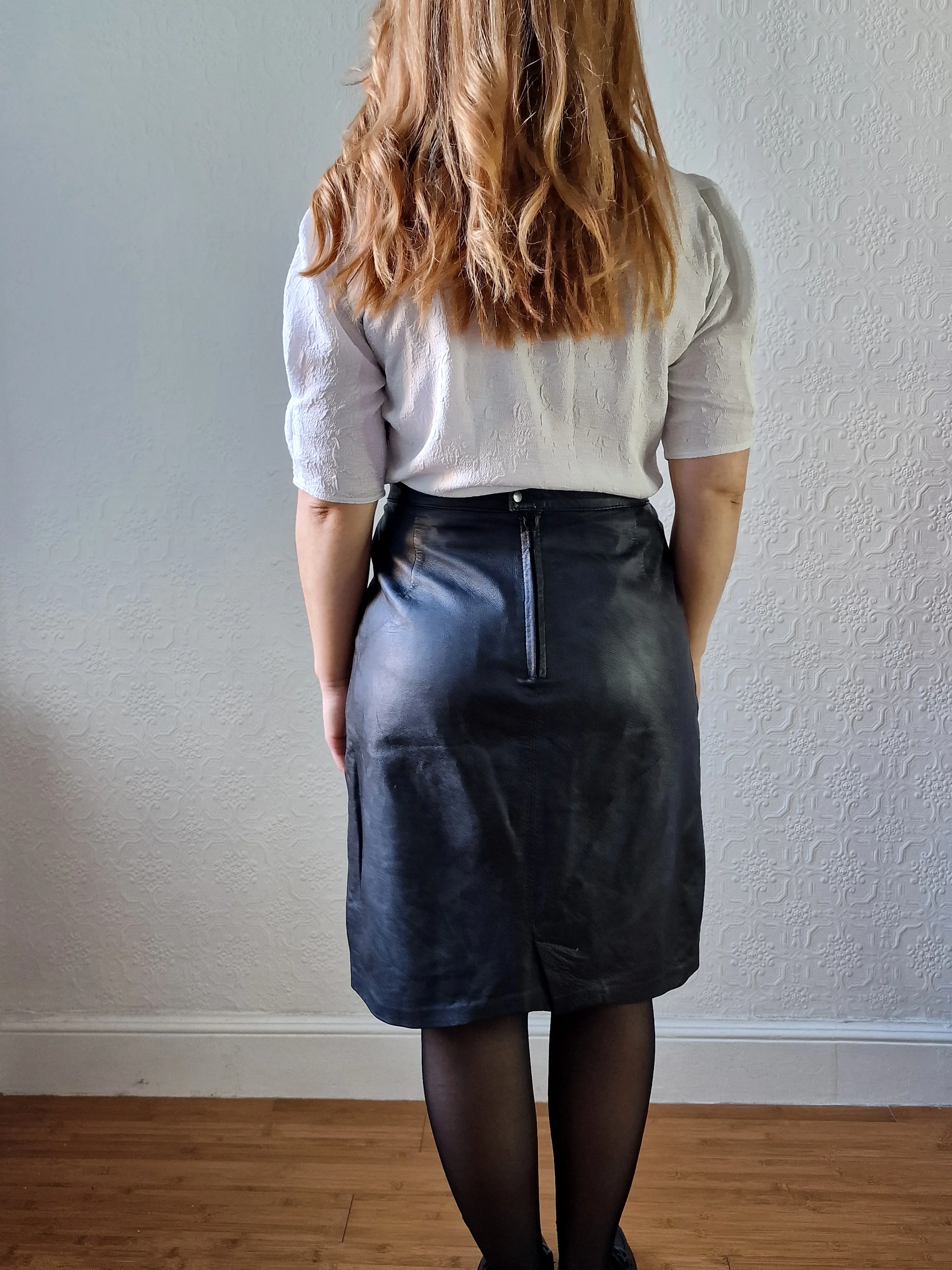 Vintage Black 100% Genuine Leather Skirt - M - Image 6