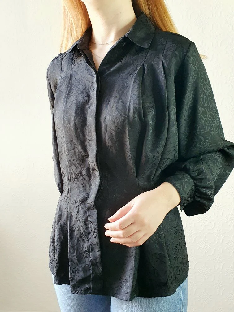 Vintage Black Blouse with Pleating Detail - XL - Image 4