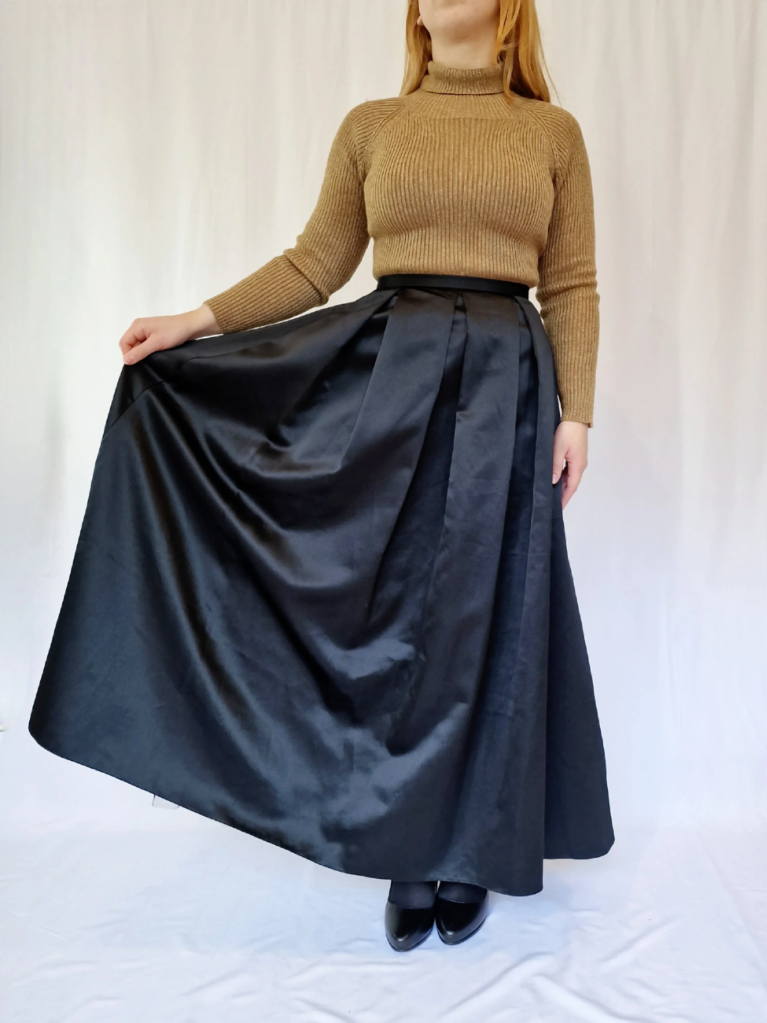 Vintage Black Satin High Waisted A-Line Maxi Skirt - XS - Image 2