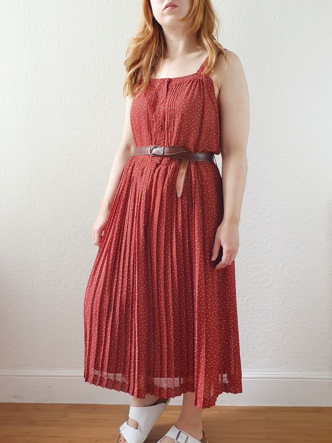 Vintage Brick Red Dotted Sleeveless Dress with Pleated Skirt - M - Image 8
