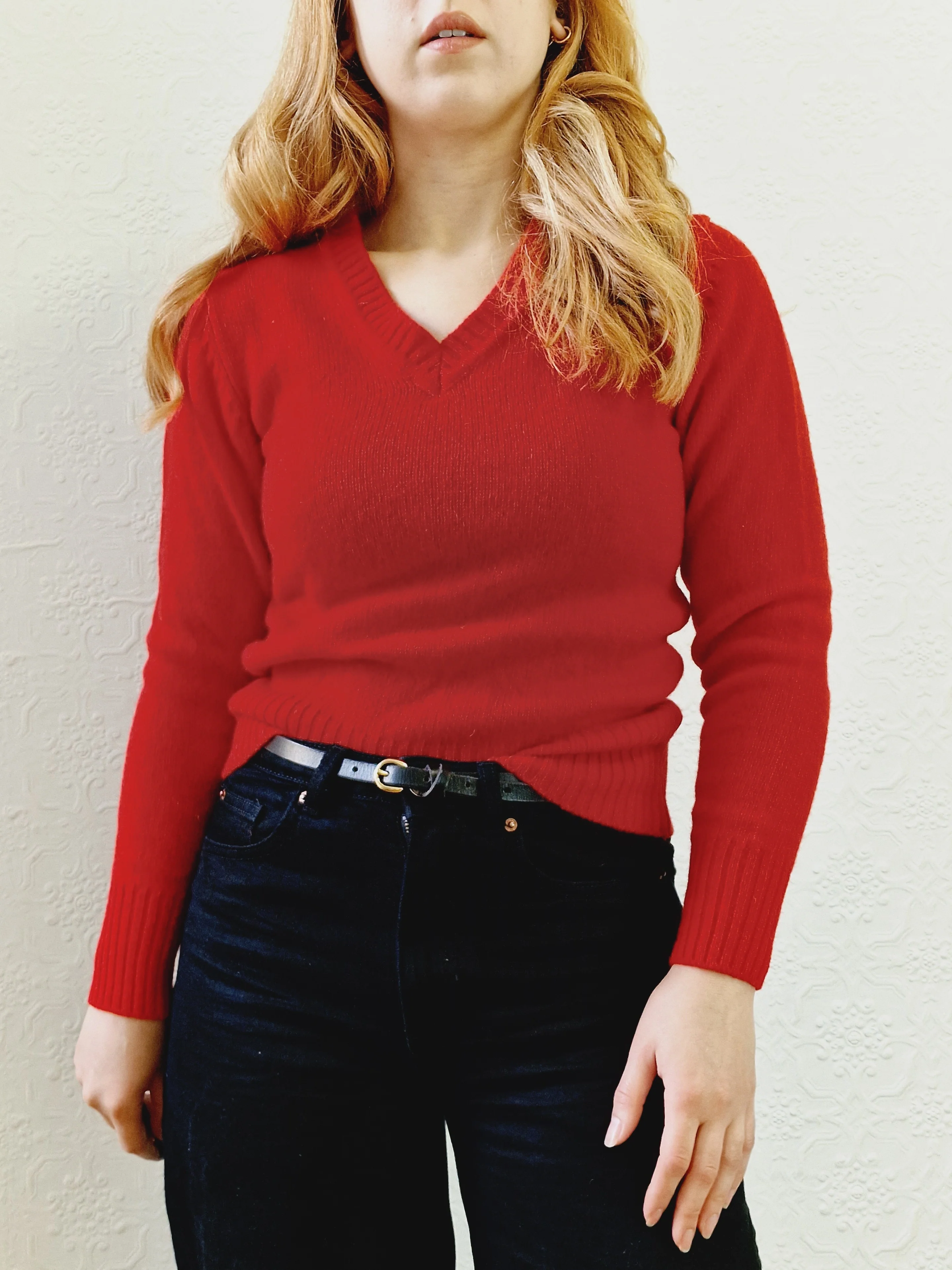 Vintage Bright Red 100% Shetland Wool V-Neck Jumper - XS - Image 7