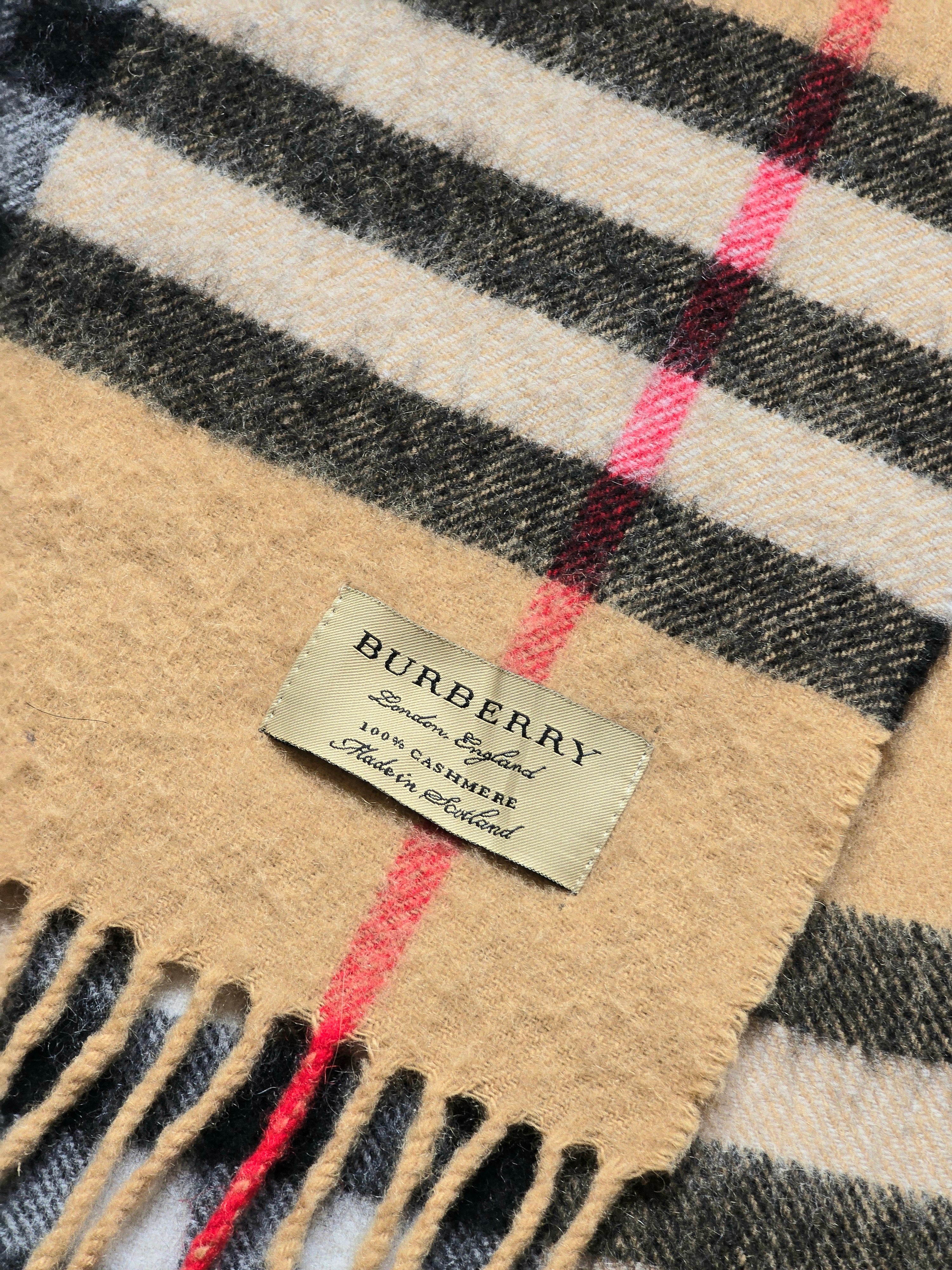 Vintage Burberry Cashmere Classic Beige Scarf - Image 2