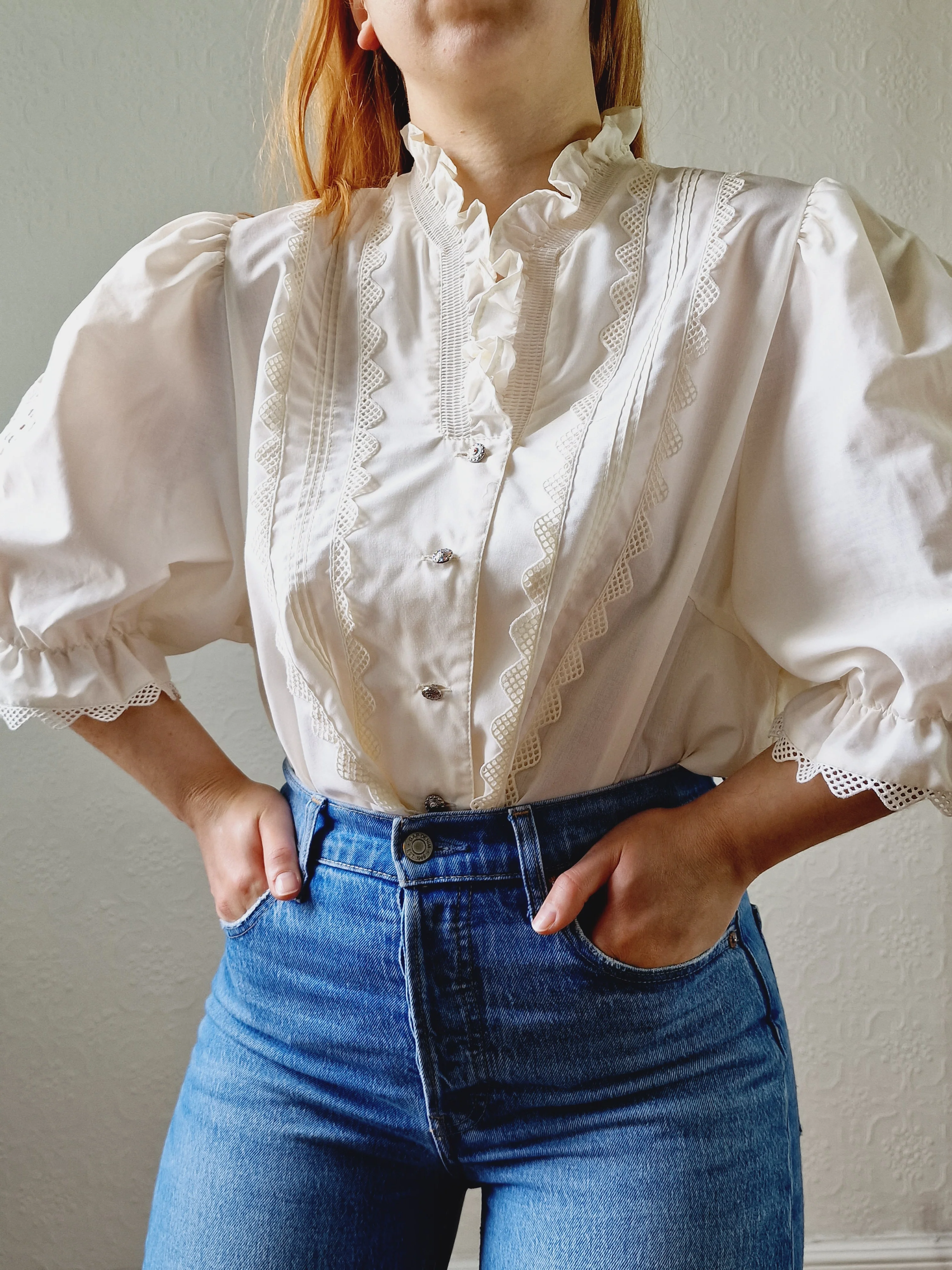 Vintage Cream Austrian Broderie Anglaise Dirndl Blouse with Puff Sleeves - XL - Image 4