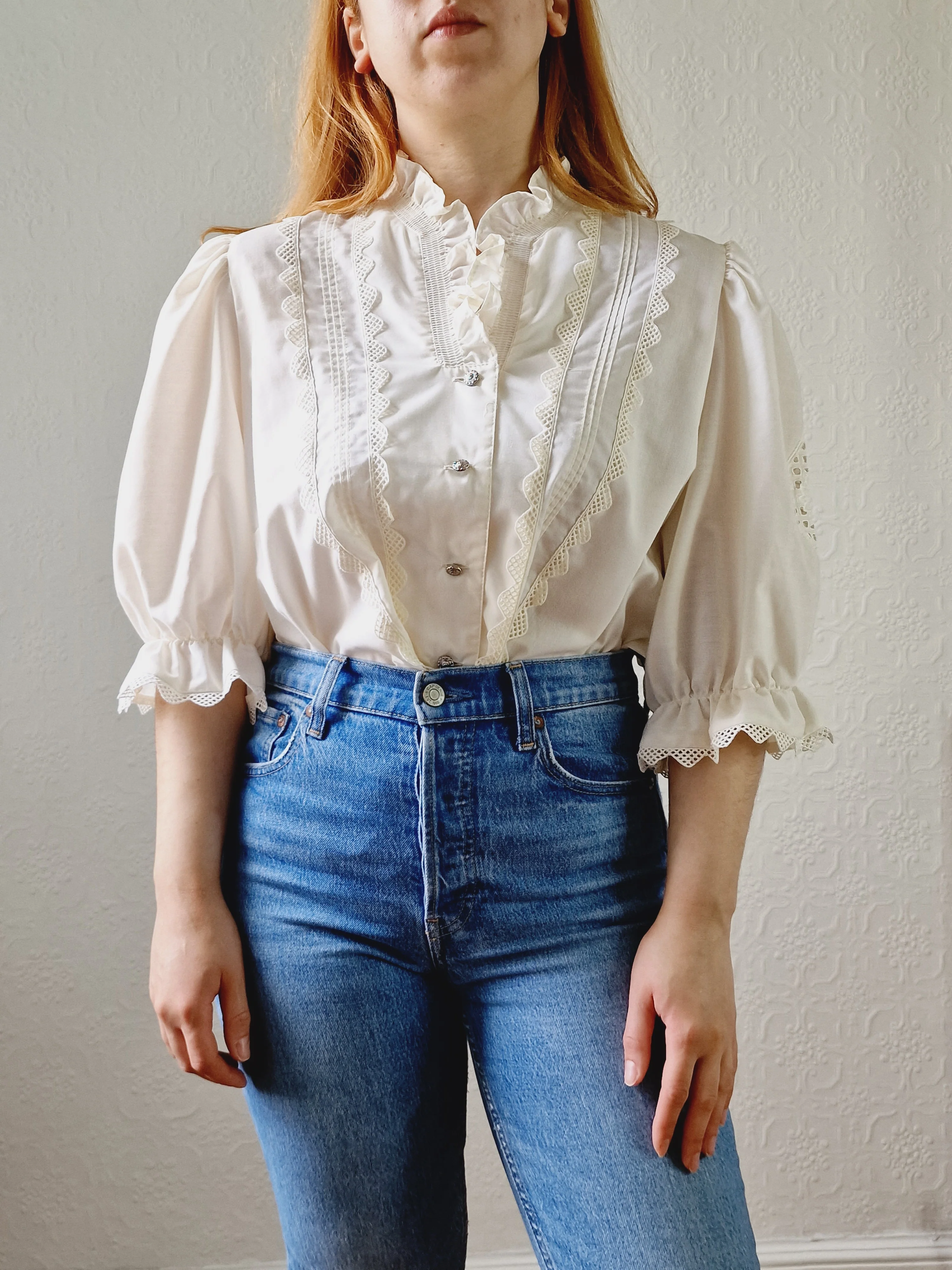 Vintage Cream Austrian Broderie Anglaise Dirndl Blouse with Puff Sleeves - XL - Image 6