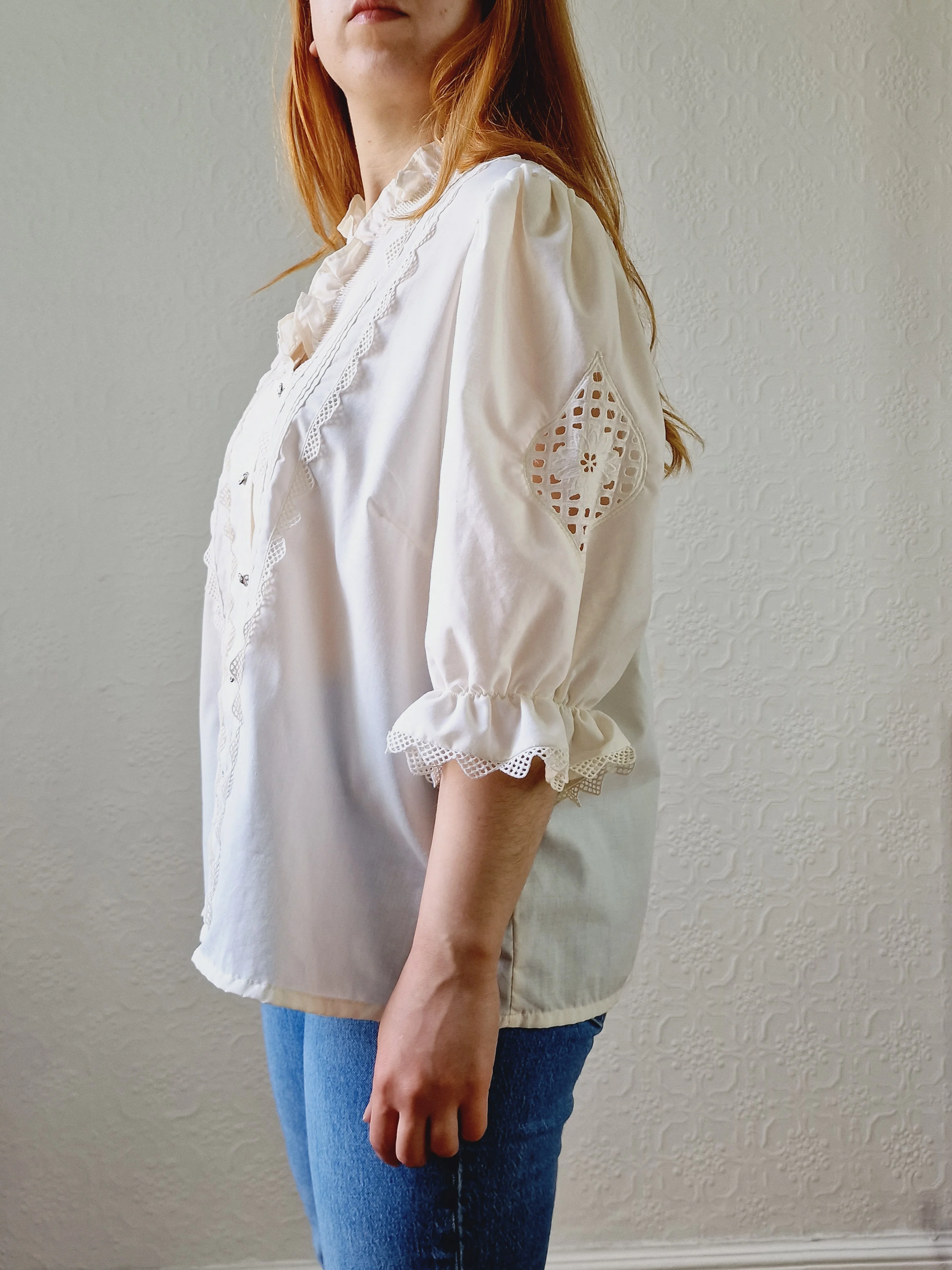 Vintage Cream Austrian Broderie Anglaise Dirndl Blouse with Puff Sleeves - XL - Image 8