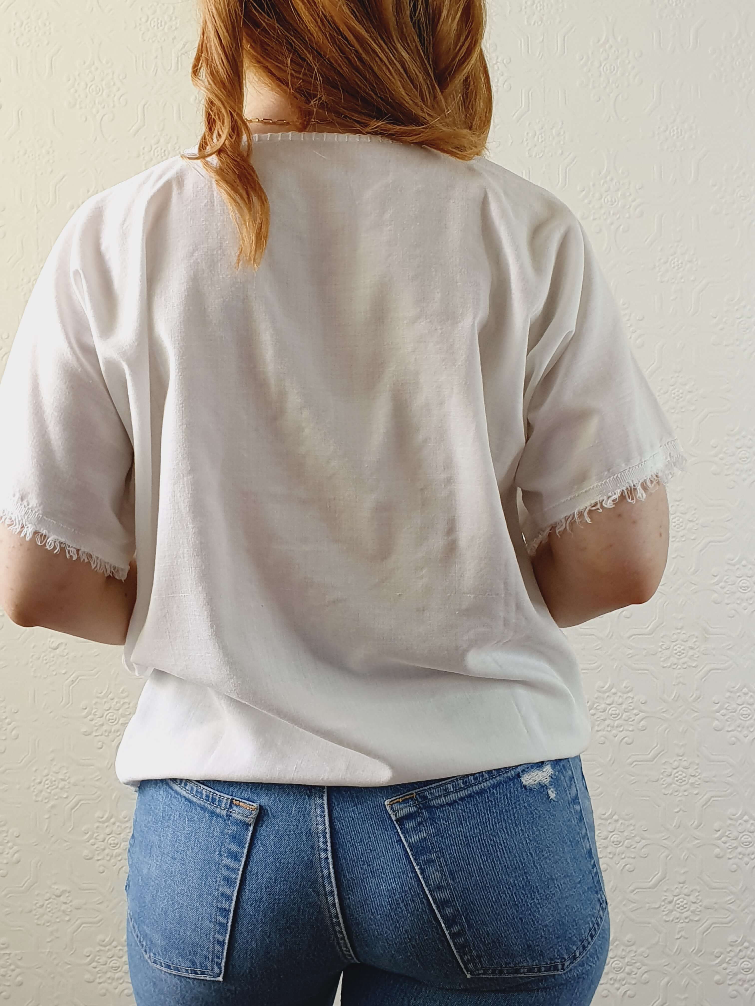 Vintage Cream Embroidered Short Sleeve Top - M/L - Image 6