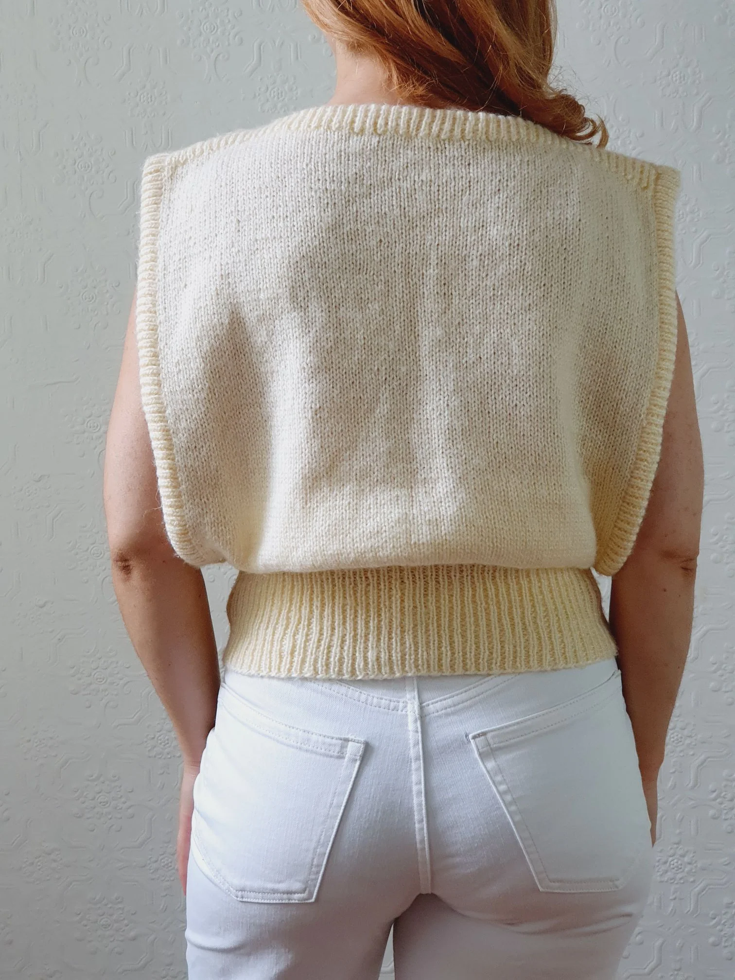 Vintage Cream Handknitted Sleeveless Crew Neck Vest - S/M/L - Image 3