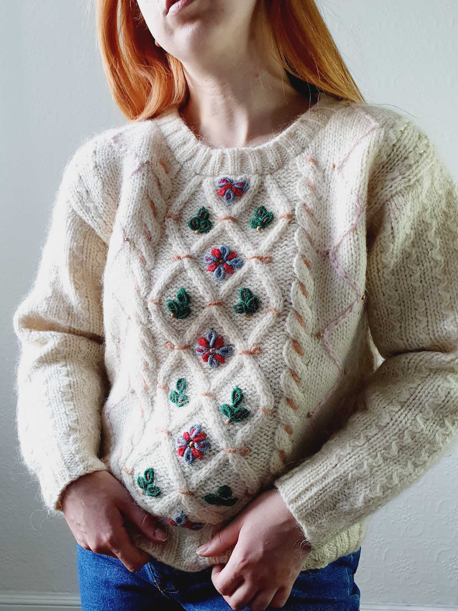 Vintage Cream Jumper with Folk Embroidery - S/M - Image 2