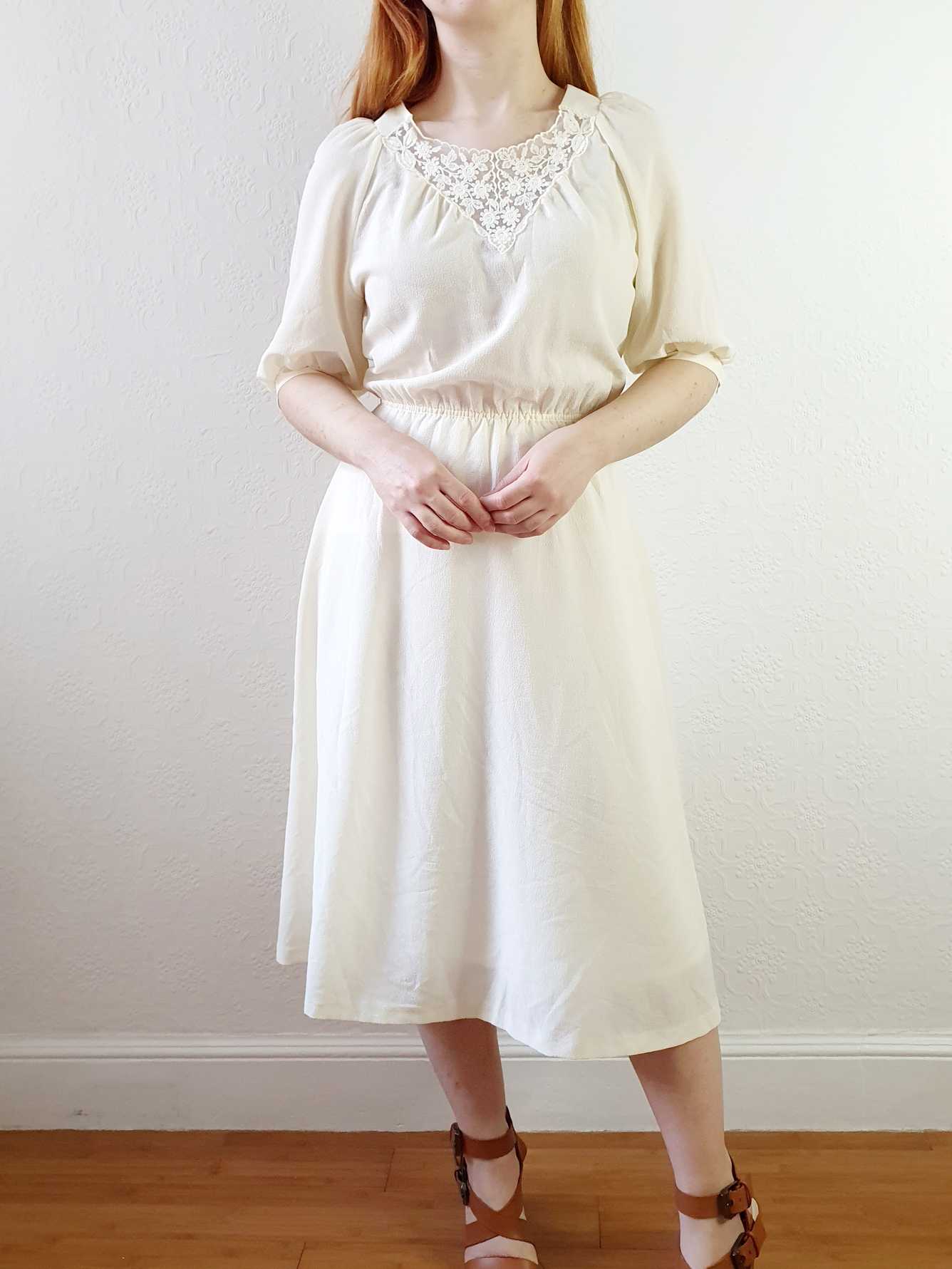 Vintage Cream Romantic Puff Sleeve Dress with Lace Detail - XS/S - Image 5