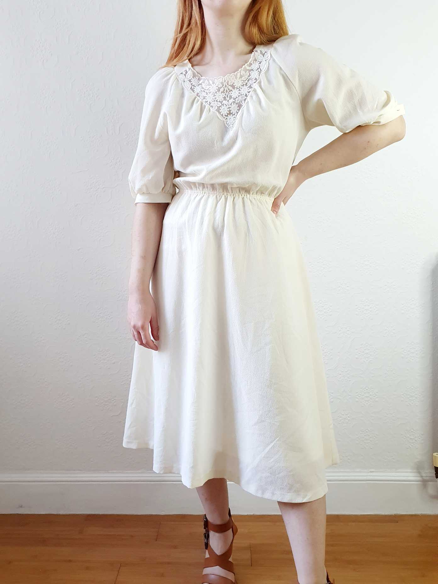 Vintage Cream Romantic Puff Sleeve Dress with Lace Detail - XS/S - Image 9