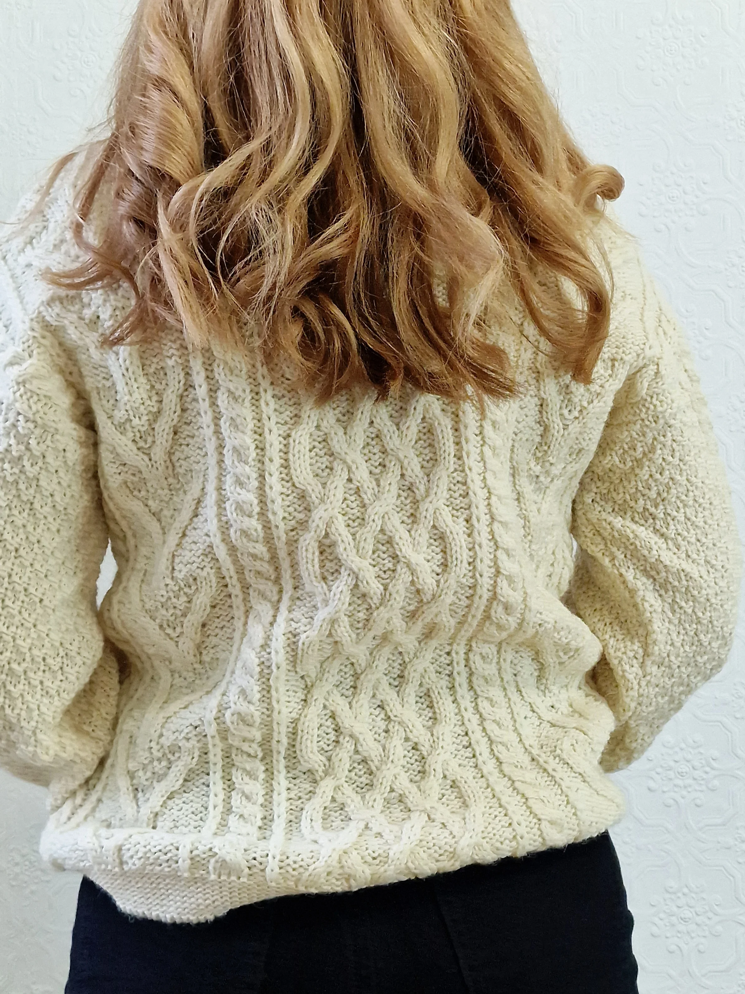 Vintage Crew Neck 100% Wool Handknitted Aran Jumper - S/M - Image 4