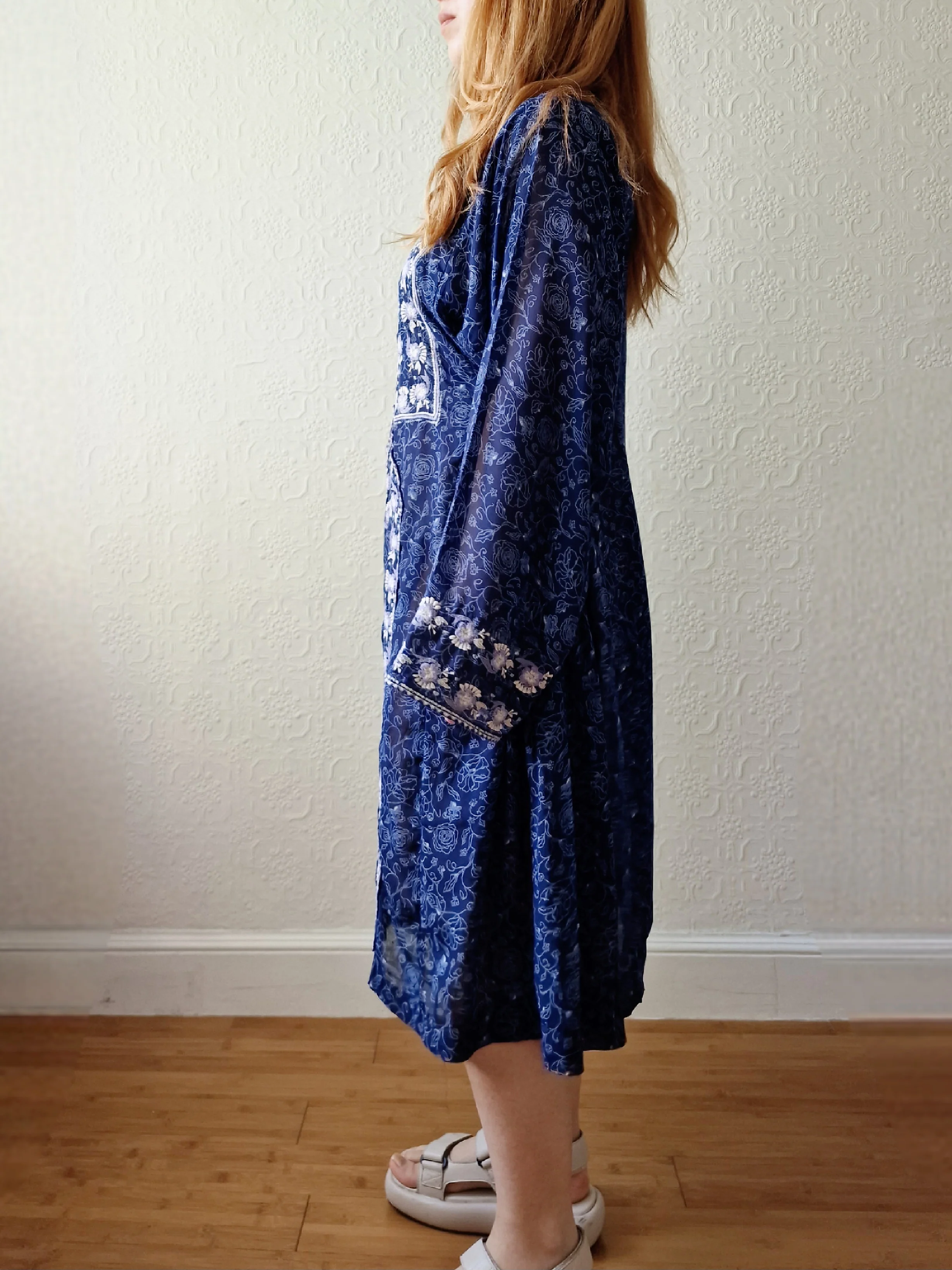 Vintage Dark Blue Folk Style Embroidered Midi Dress with Wide Sleeves - XL - Image 3