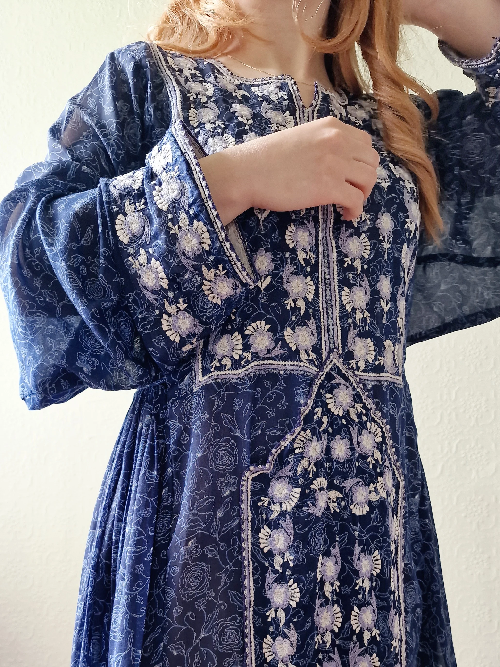 Vintage Dark Blue Folk Style Embroidered Midi Dress with Wide Sleeves - XL - Image 5