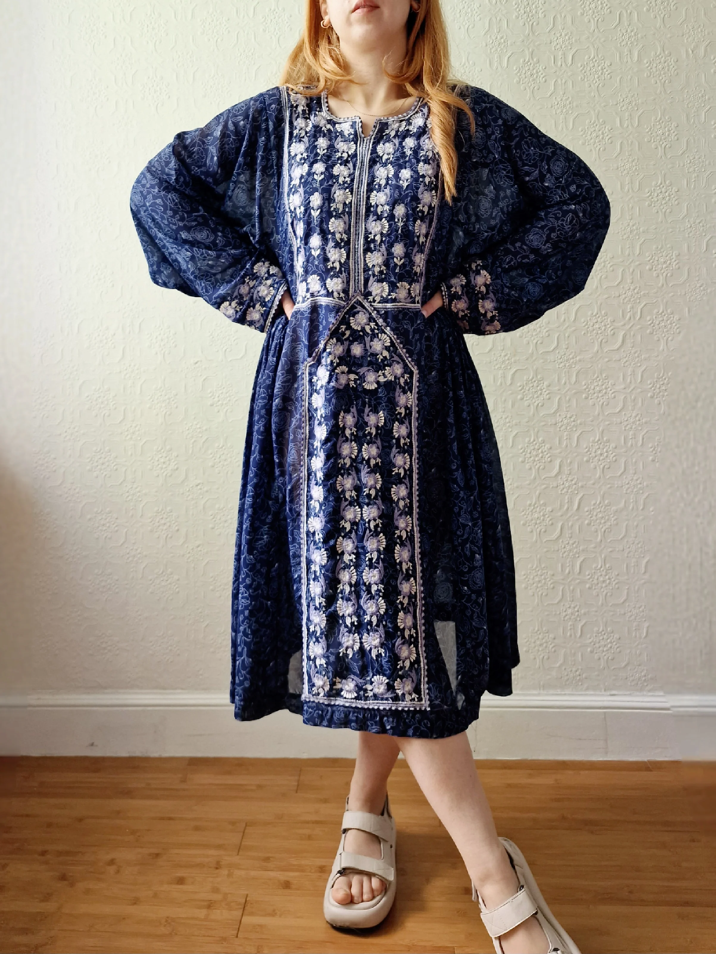 Vintage Dark Blue Folk Style Embroidered Midi Dress with Wide Sleeves - XL - Image 6
