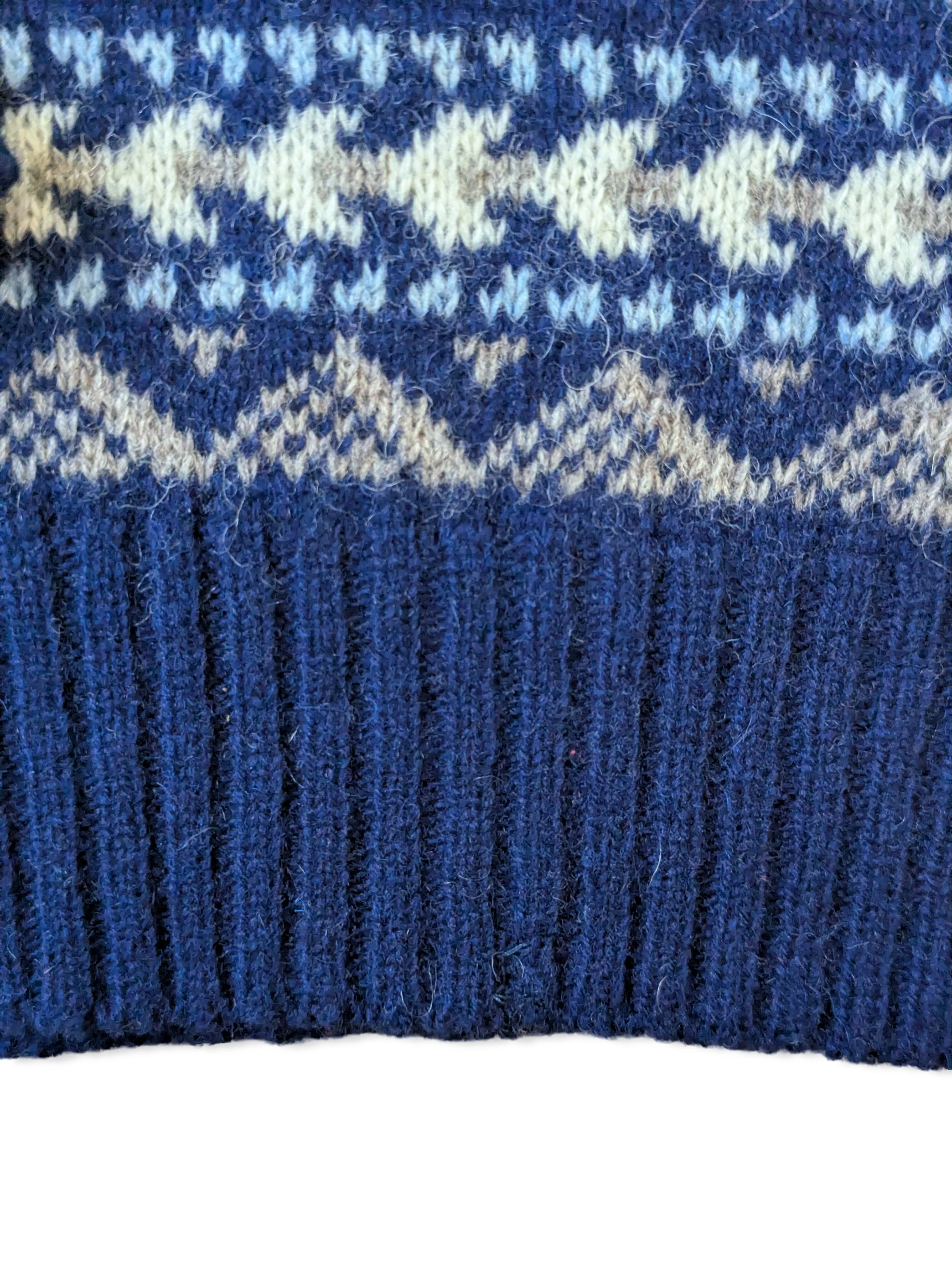 Vintage Dark Blue Pure Wool Fair Isle Knitted Jumper - XS - Image 5