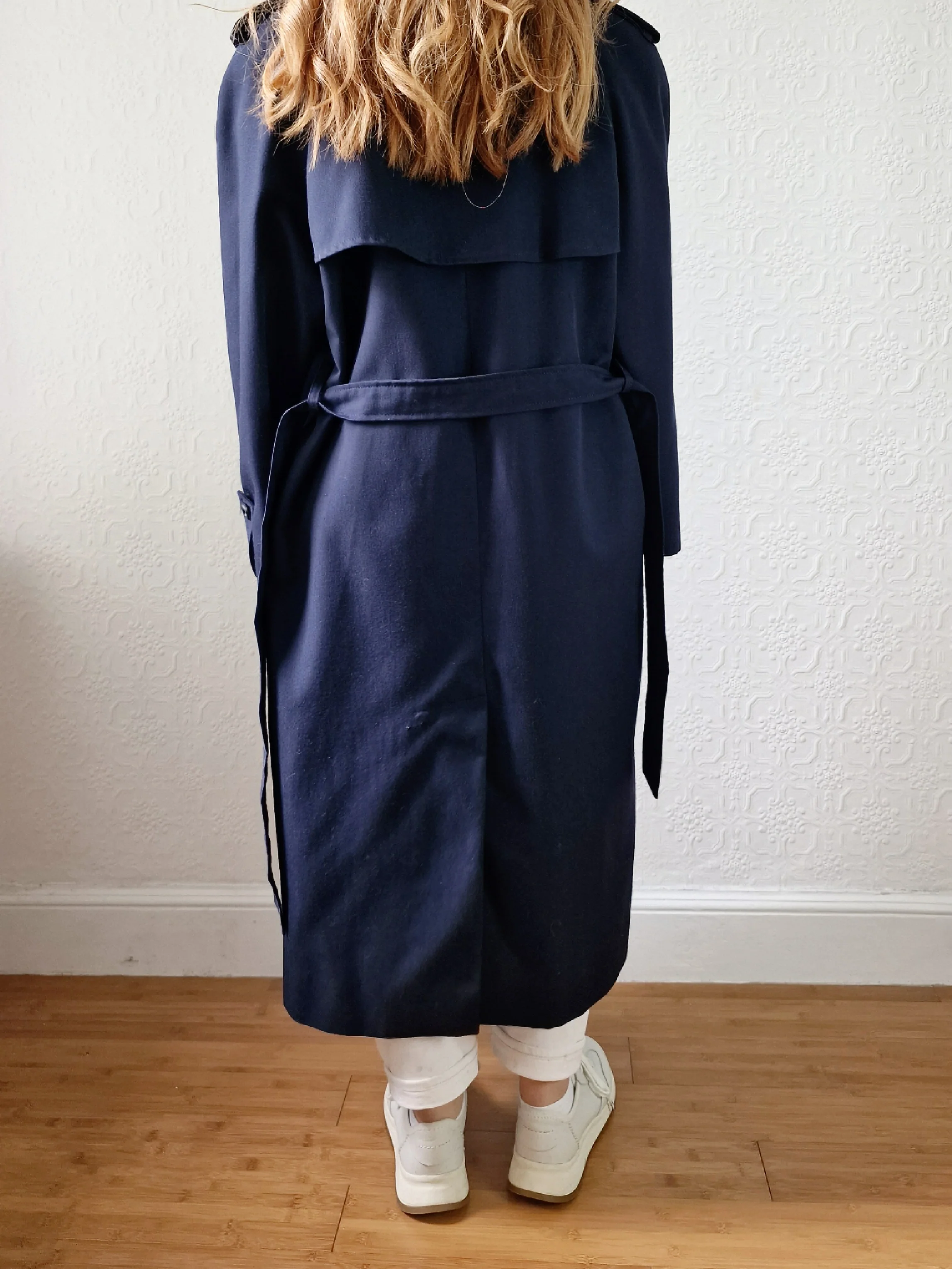 Vintage Dark Navy Blue Double Breasted Trench Coat with Belt - L - Image 8