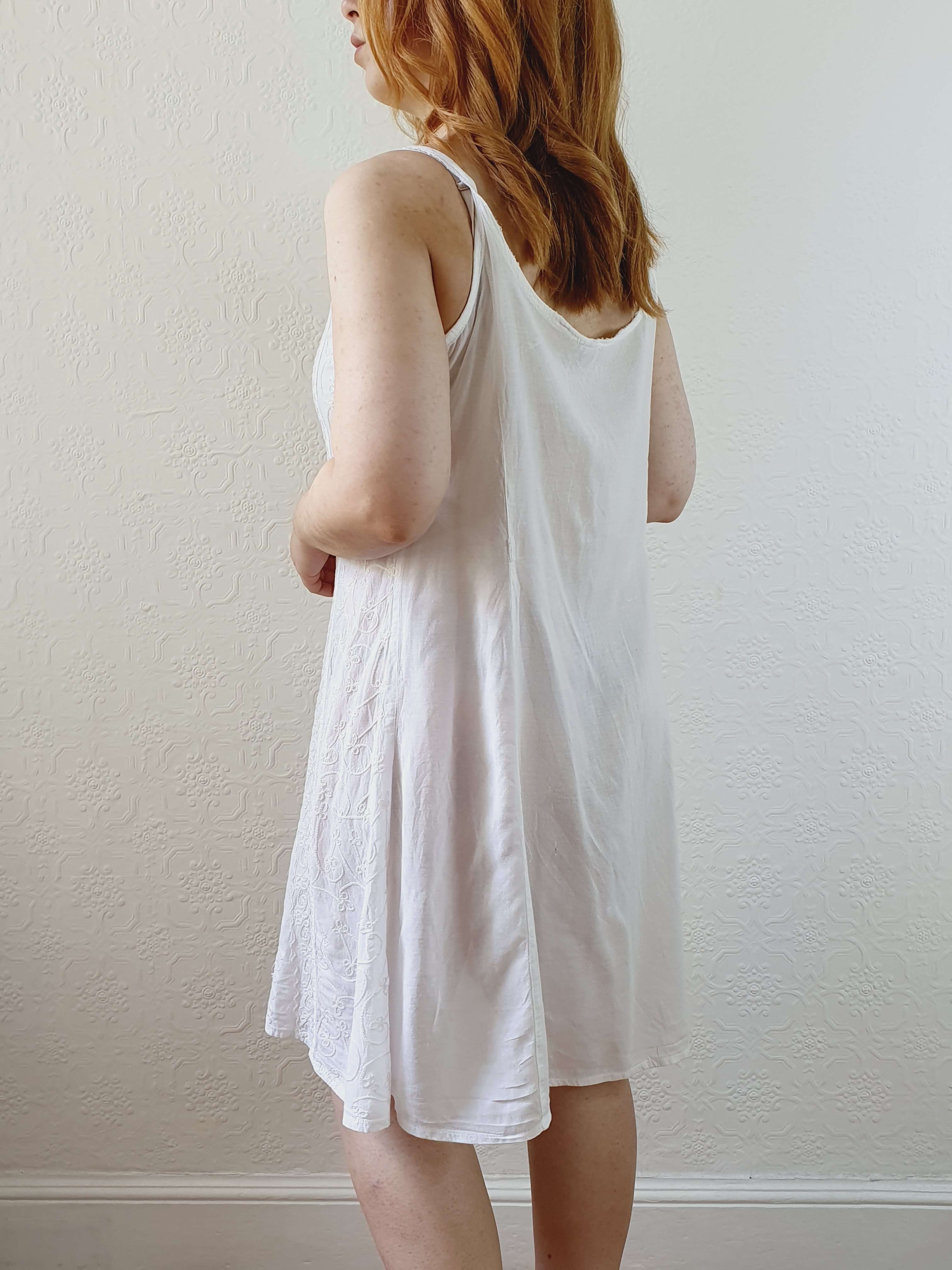 Vintage Embroidered White Spaghetti Strap Summer Dress - M - Image 4