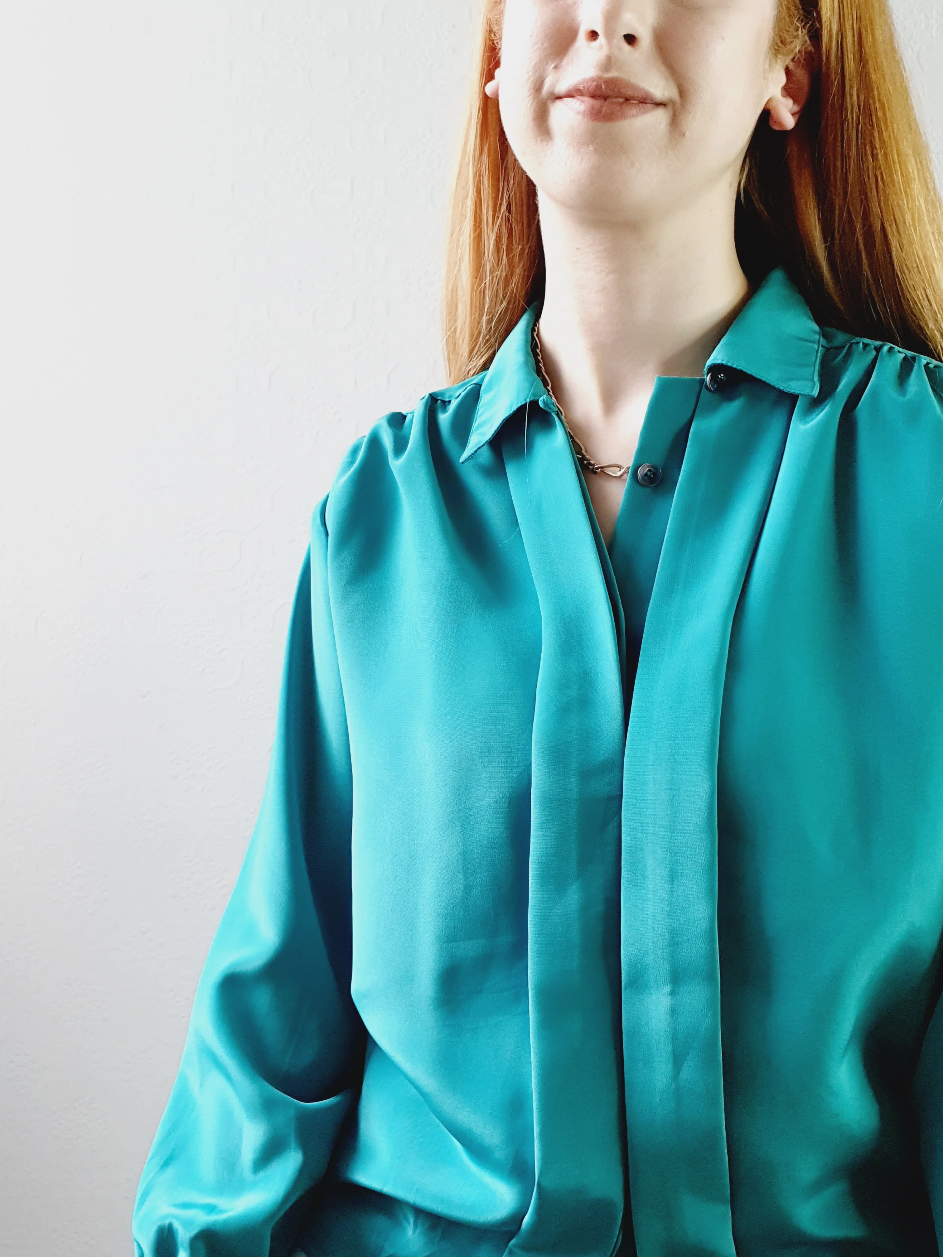 Vintage Emerald Green Blouse • S-M - Image 2