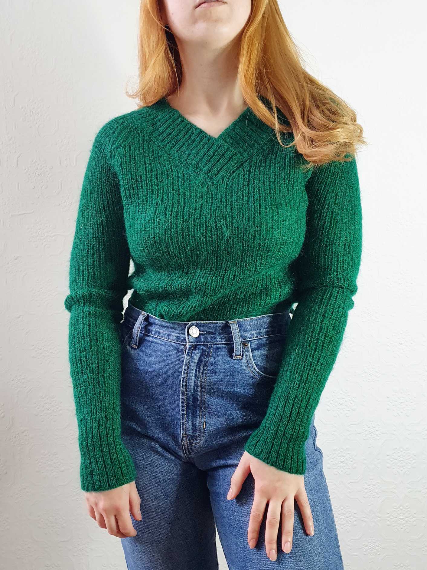 Vintage Emerald Green V-Neck Mohair Jumper - XS/S - Image 9