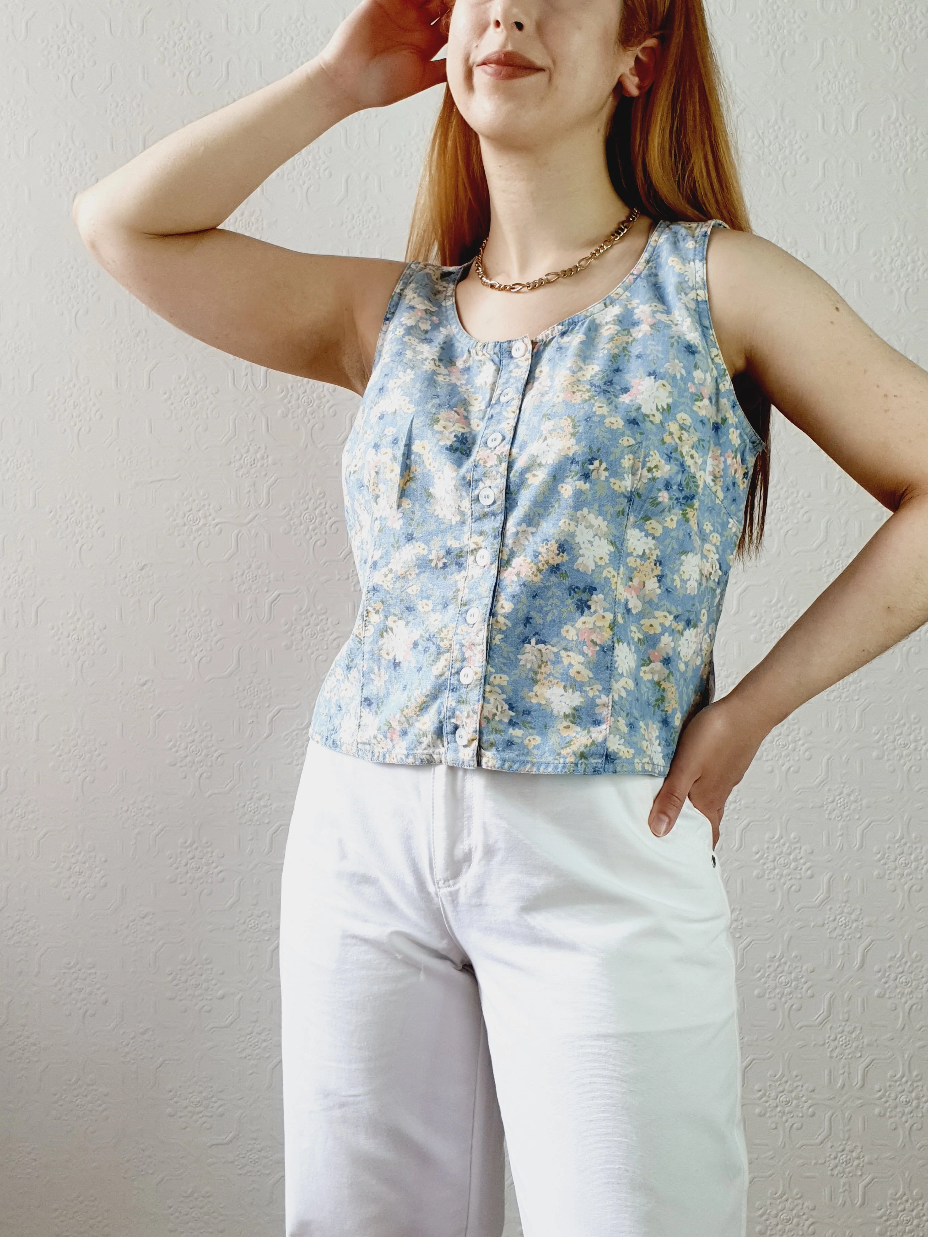 Vintage Floral Sleeveless Top • S-M - Image 2