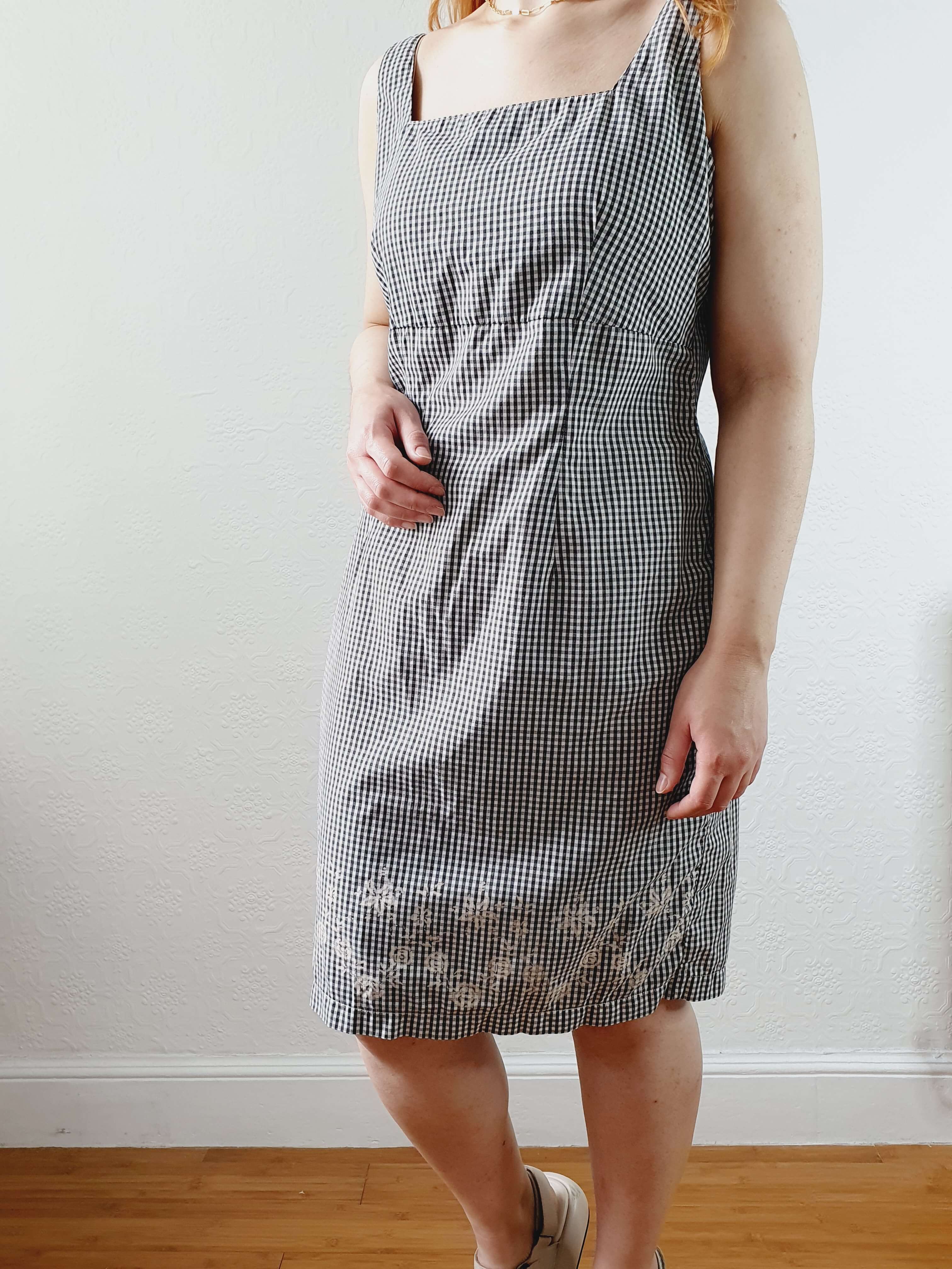 Vintage Gingham Sleeveless Dress with Square Neckline - M - Image 8