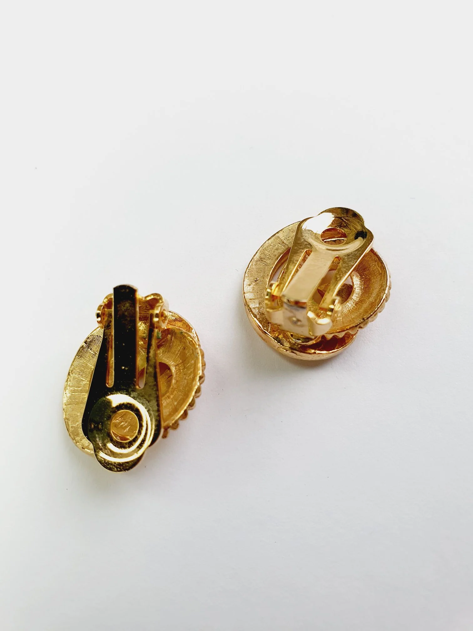 Vintage Gold Plated 1980s Clip On Earrings - Image 4