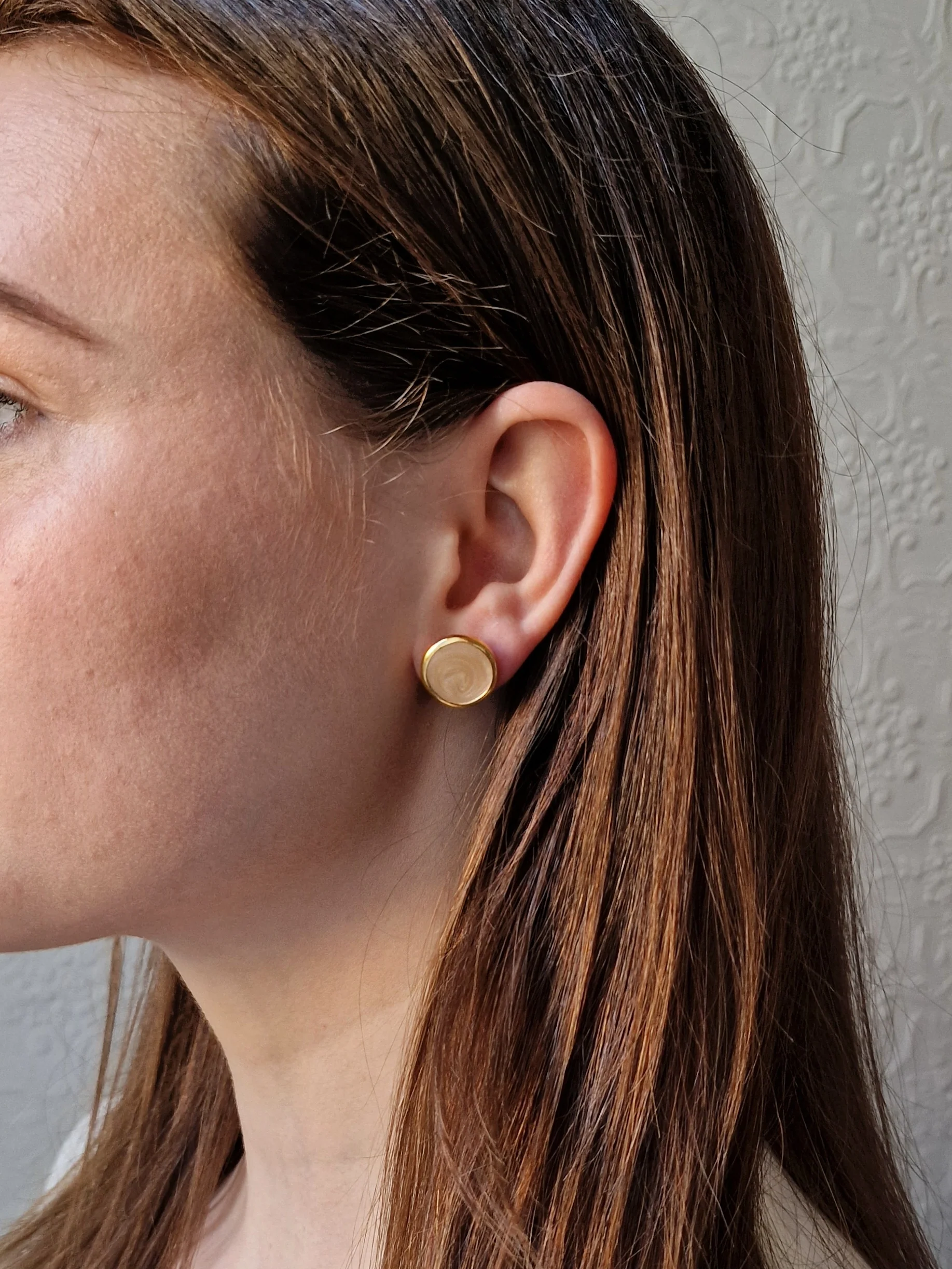 Vintage Gold Plated Beige Enamel Round Stud Earrings - Image 2