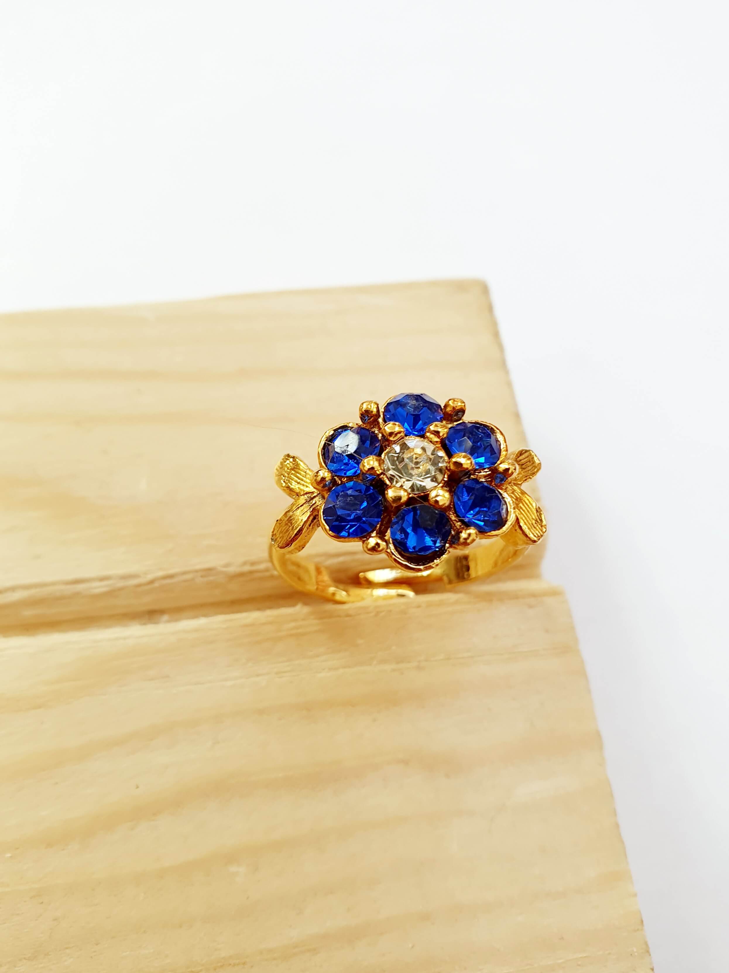 Vintage Gold Plated Blue Crystal Flower Cocktail Ring - Image 6