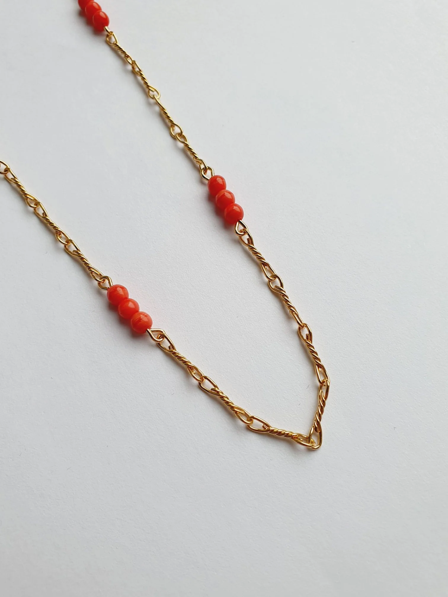 Vintage Gold Plated Chain Necklace with Pink Beads - Image 2